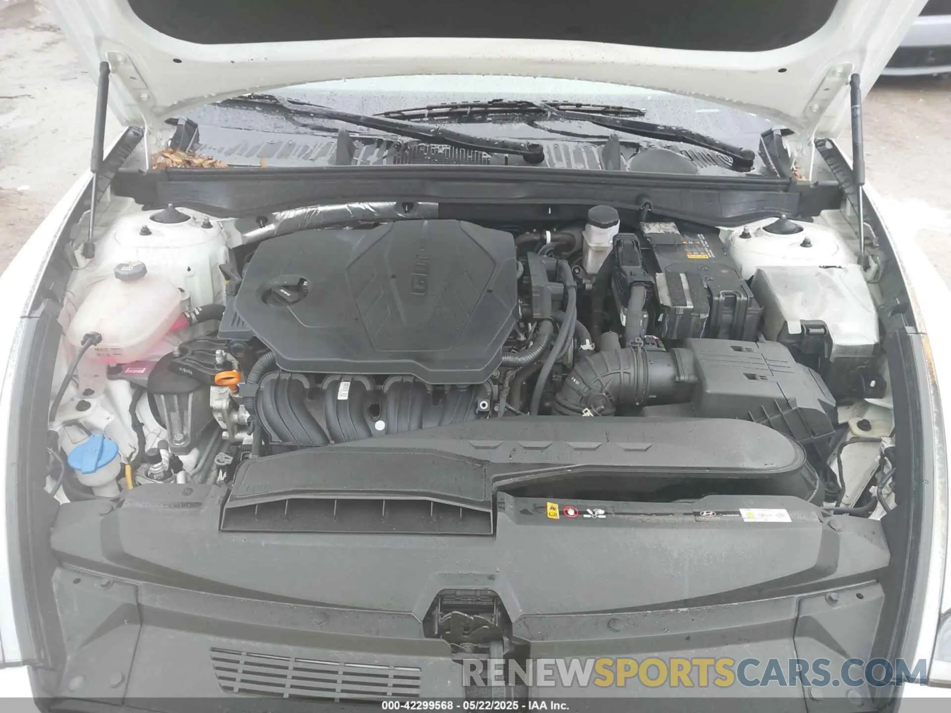 10 Photograph of a damaged car KMHL64JA8NA233499 HYUNDAI SONATA 2022