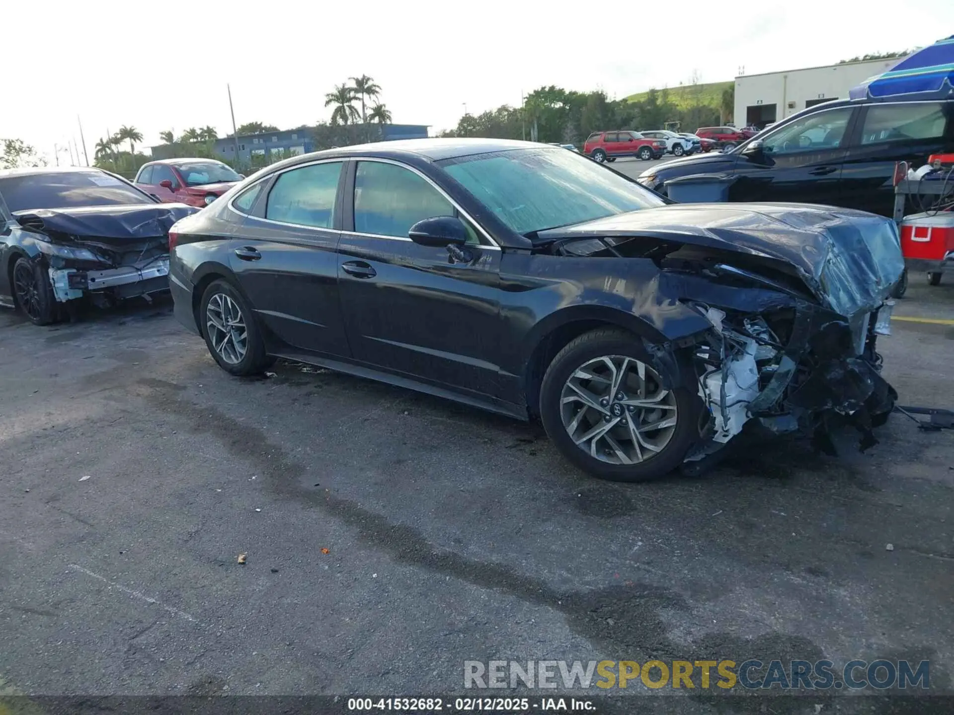 1 Photograph of a damaged car KMHL64JAXNA218793 HYUNDAI SONATA 2022