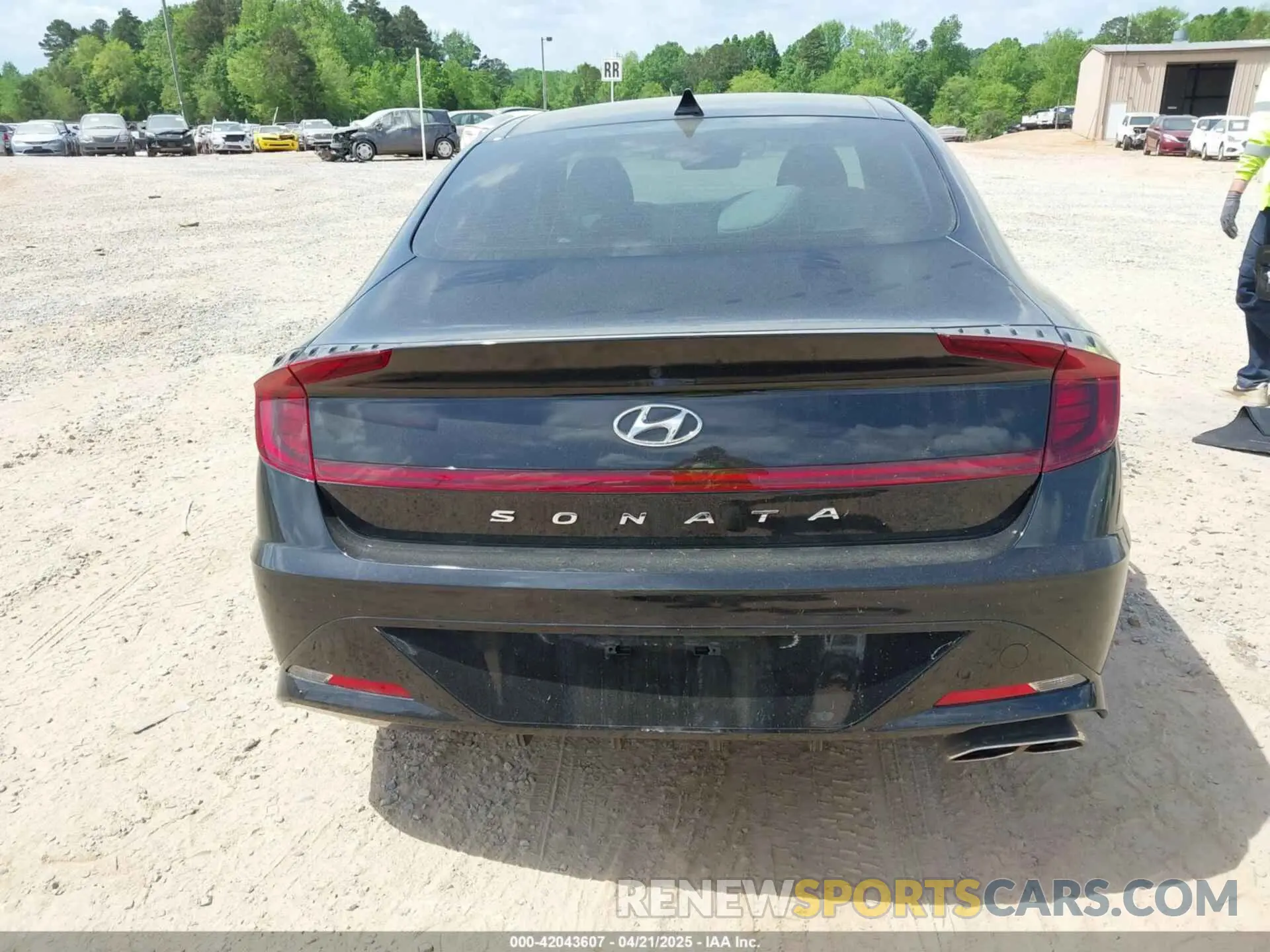 16 Photograph of a damaged car KMHL14JA0PA295917 HYUNDAI SONATA 2023