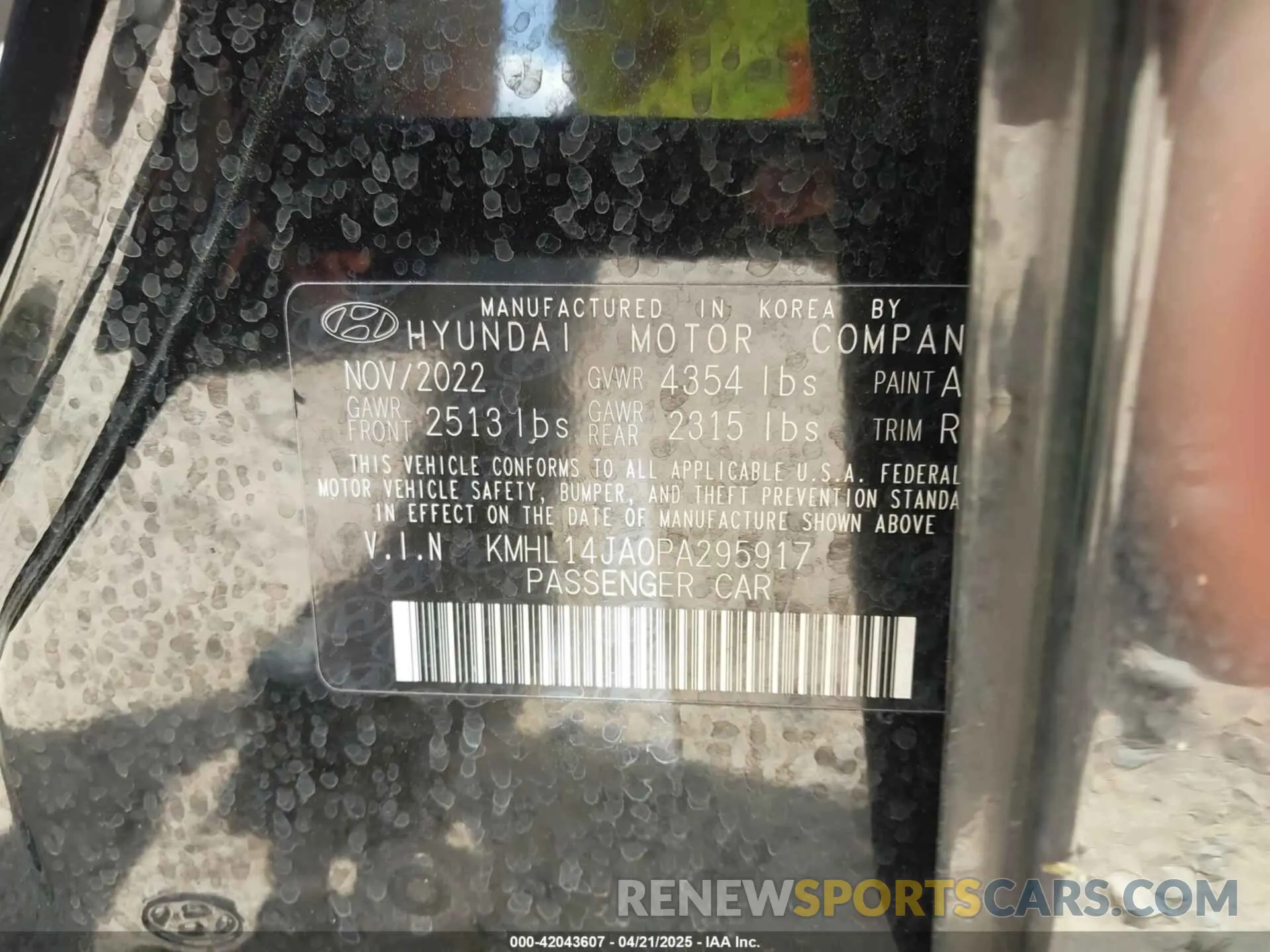 9 Photograph of a damaged car KMHL14JA0PA295917 HYUNDAI SONATA 2023