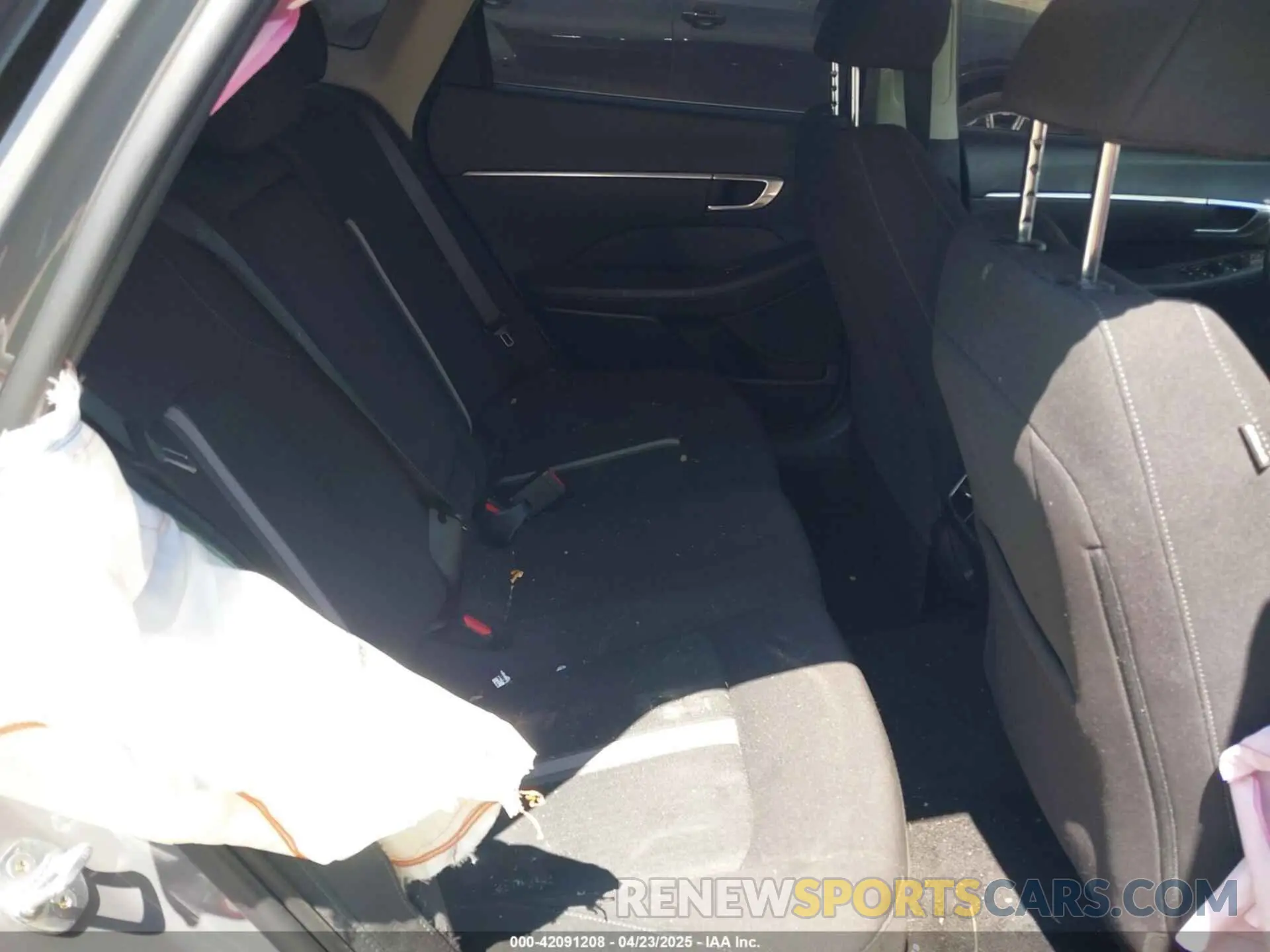 8 Photograph of a damaged car KMHL14JA1PA250291 HYUNDAI SONATA 2023