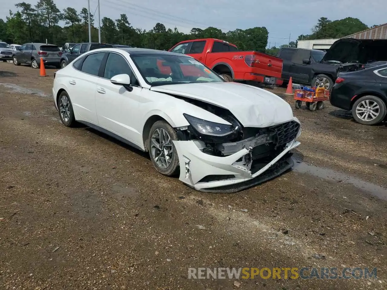 4 Photograph of a damaged car KMHL14JA2PA264376 HYUNDAI SONATA 2023