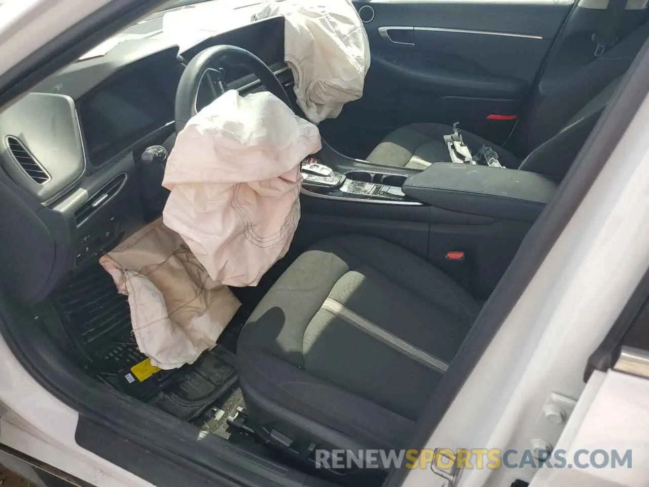 7 Photograph of a damaged car KMHL14JA2PA264376 HYUNDAI SONATA 2023