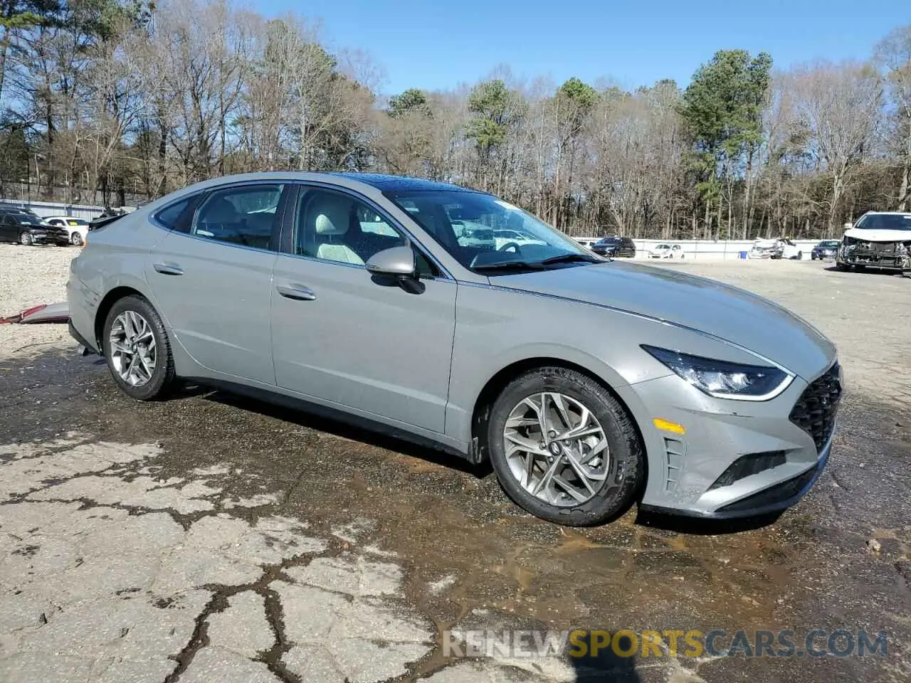4 Photograph of a damaged car KMHL14JA2PA267276 HYUNDAI SONATA 2023