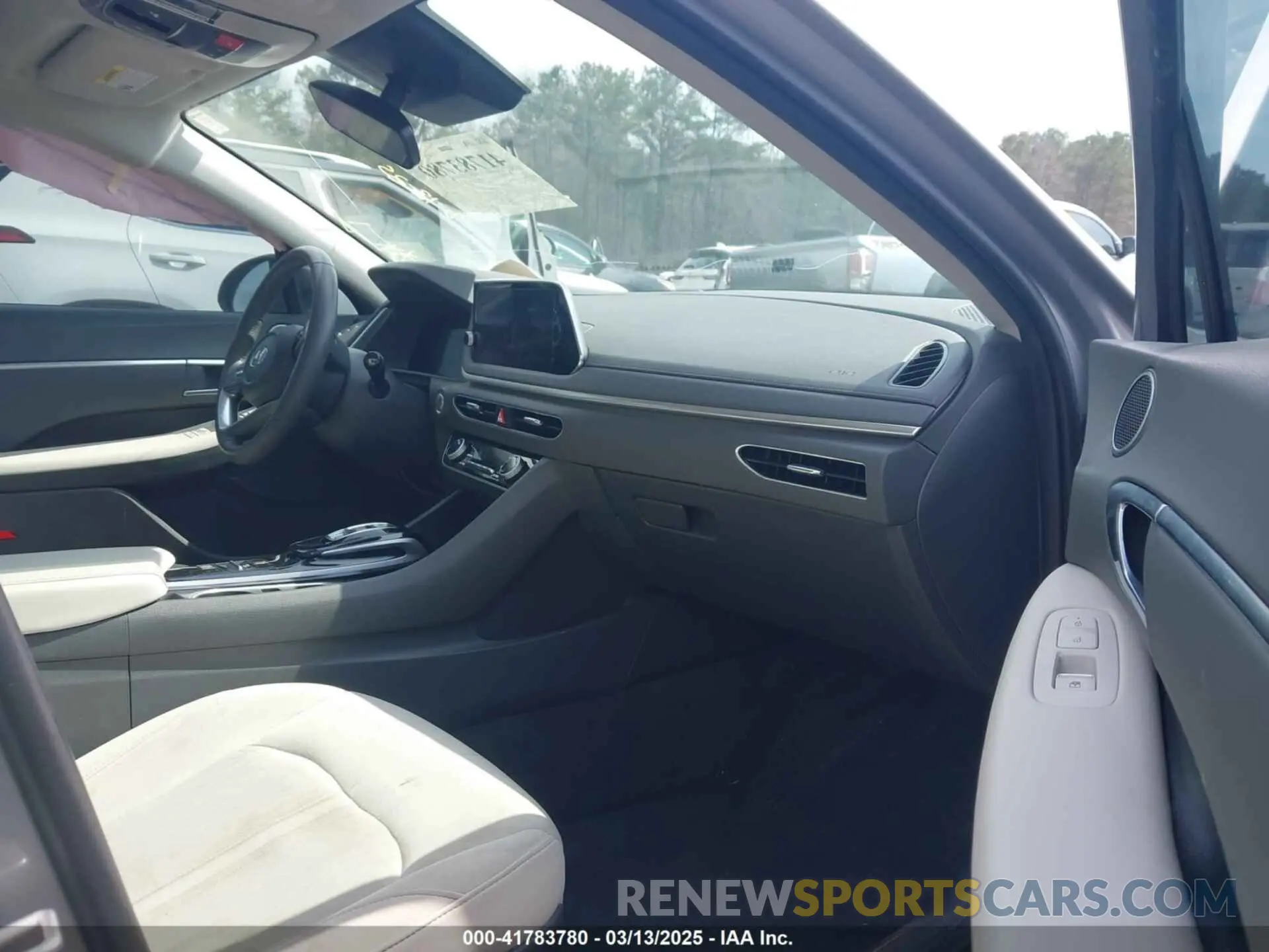 5 Photograph of a damaged car KMHL14JA2PA332143 HYUNDAI SONATA 2023