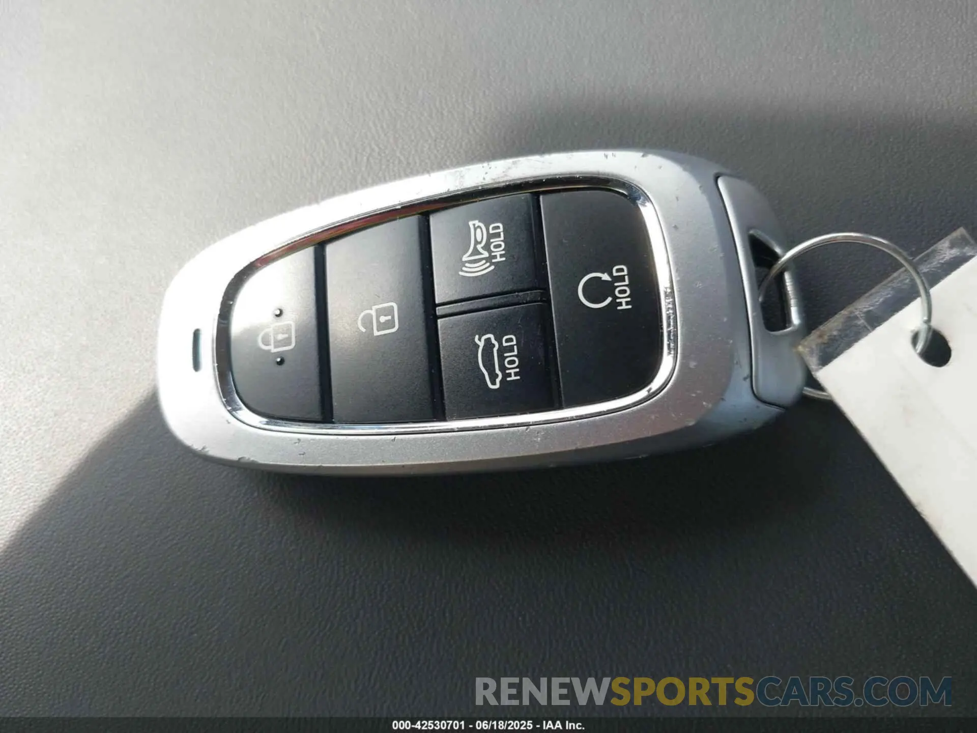 11 Photograph of a damaged car KMHL14JA2PA332403 HYUNDAI SONATA 2023