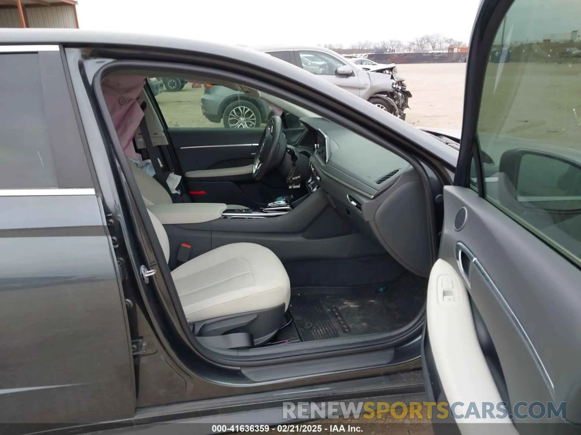 5 Photograph of a damaged car KMHL14JA2PA342851 HYUNDAI SONATA 2023