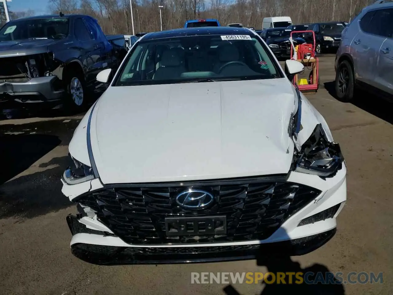5 Photograph of a damaged car KMHL14JA4PA282538 HYUNDAI SONATA 2023