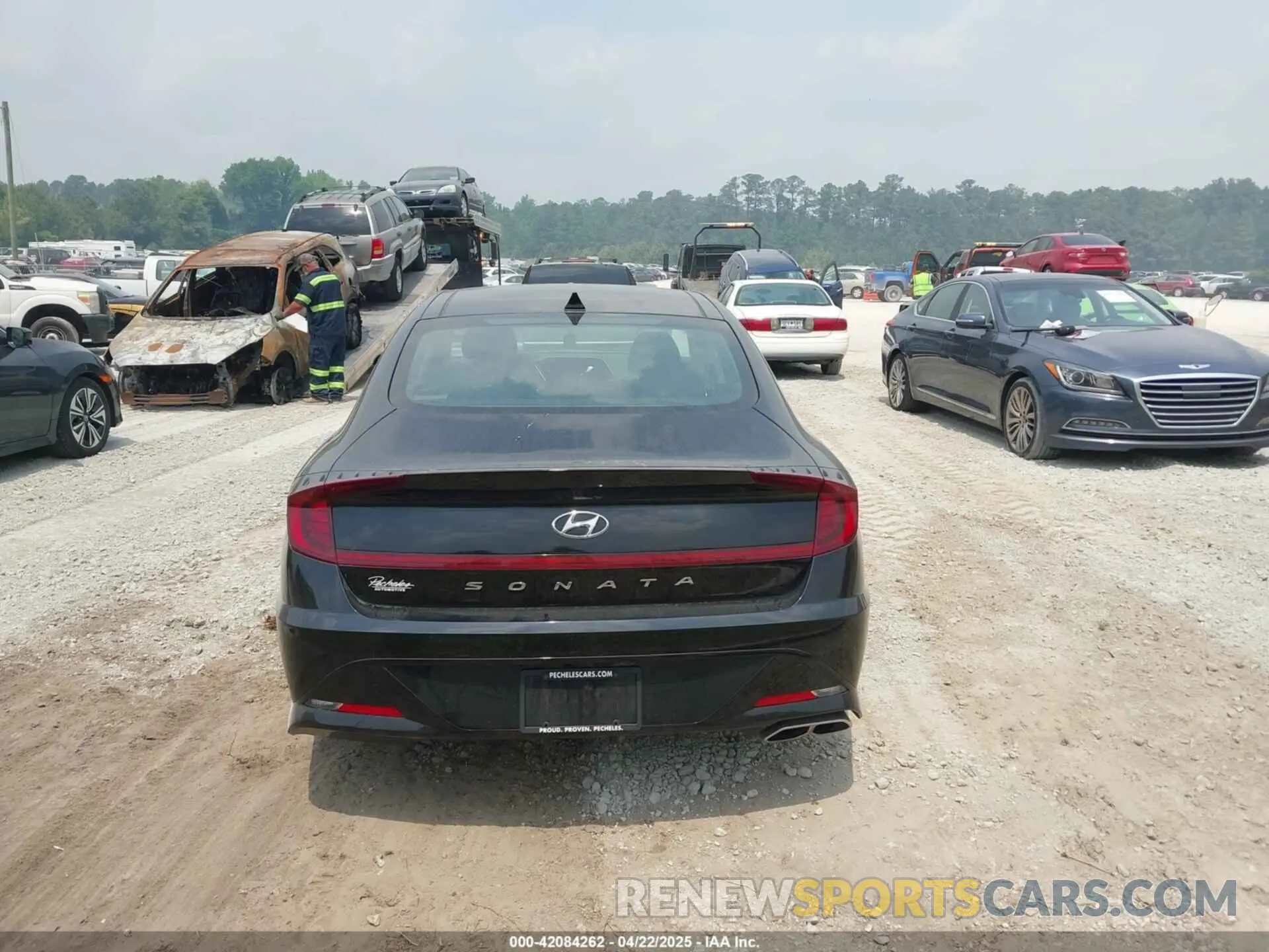 16 Photograph of a damaged car KMHL14JA4PA327008 HYUNDAI SONATA 2023