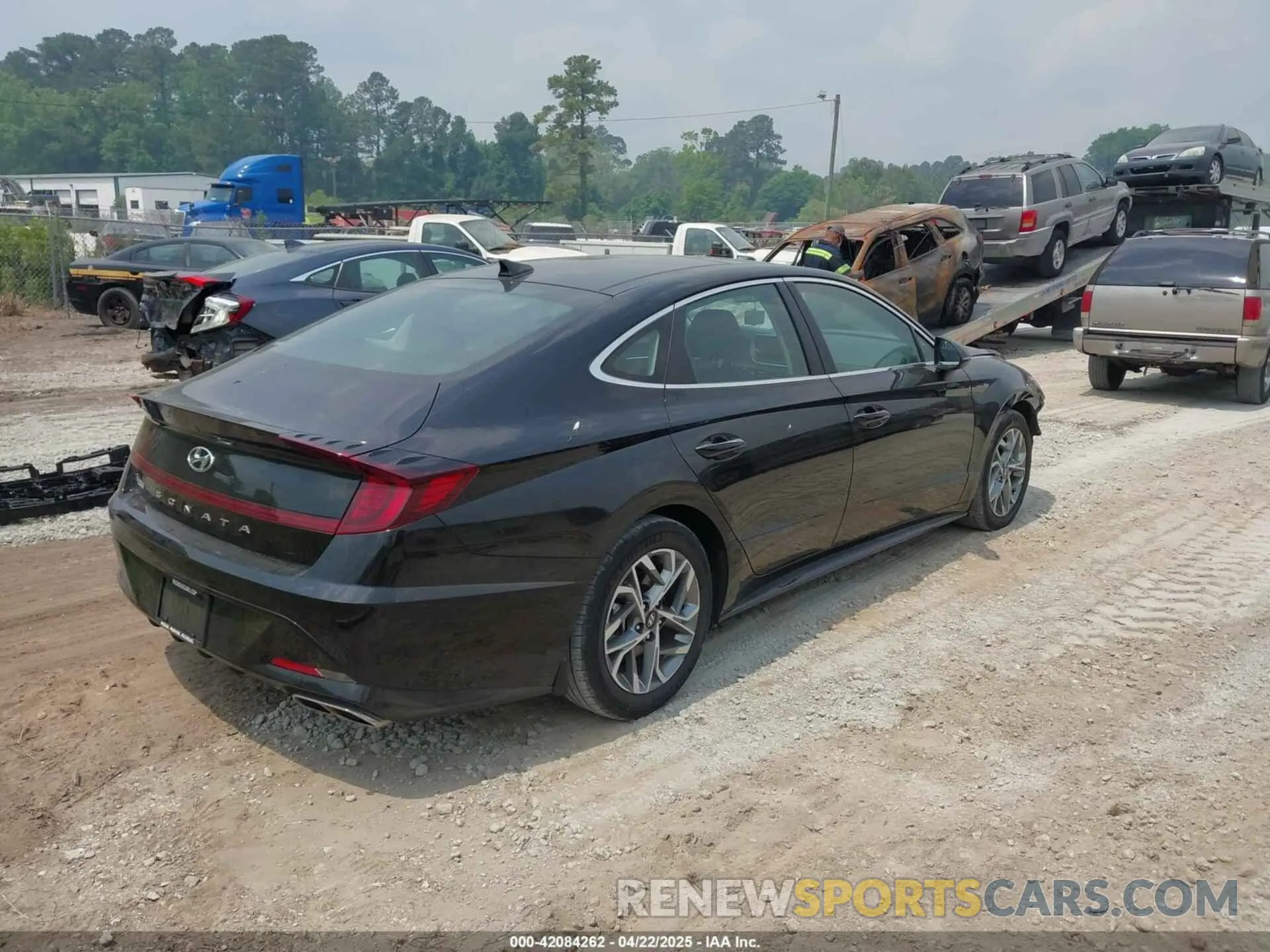 4 Photograph of a damaged car KMHL14JA4PA327008 HYUNDAI SONATA 2023