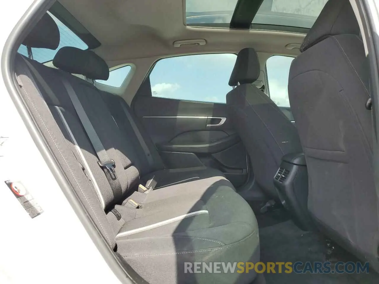 10 Photograph of a damaged car KMHL14JA5PA332931 HYUNDAI SONATA 2023