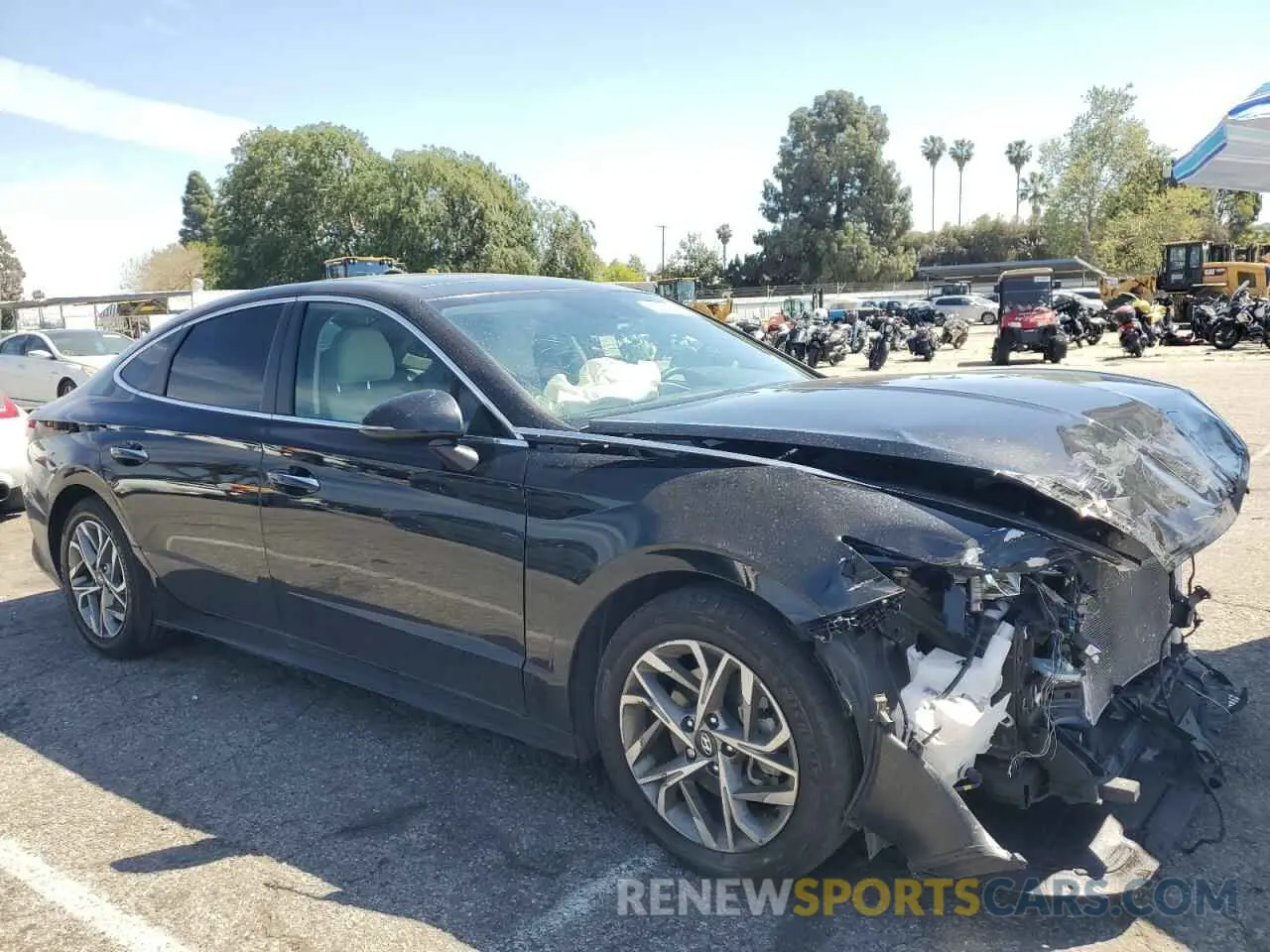 4 Photograph of a damaged car KMHL14JA8PA280579 HYUNDAI SONATA 2023