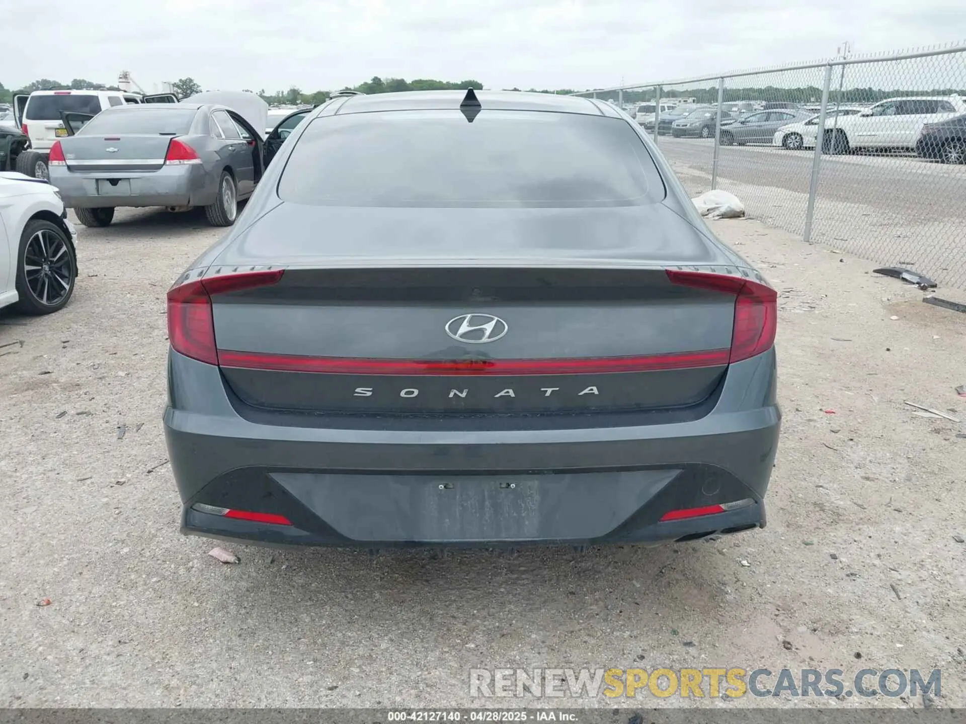 16 Photograph of a damaged car KMHL14JA8PA294420 HYUNDAI SONATA 2023