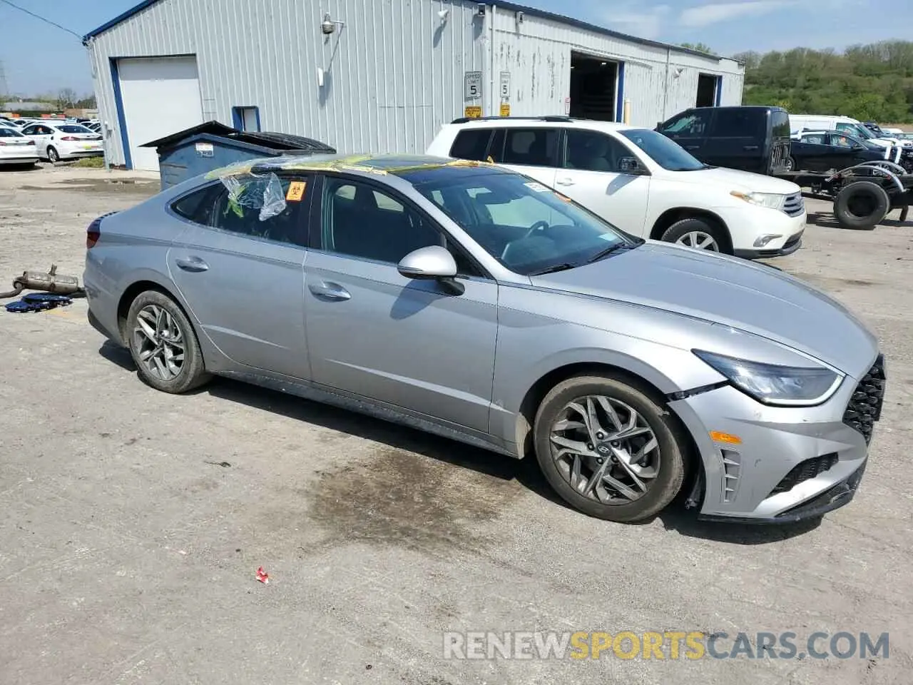 4 Photograph of a damaged car KMHL14JA8PA301107 HYUNDAI SONATA 2023