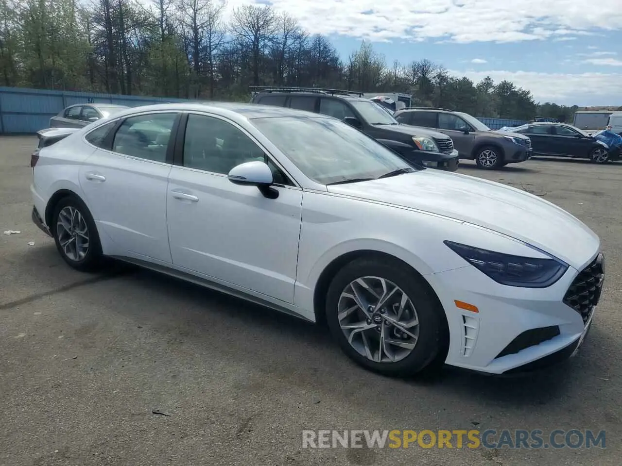 4 Photograph of a damaged car KMHL14JA8PA308784 HYUNDAI SONATA 2023