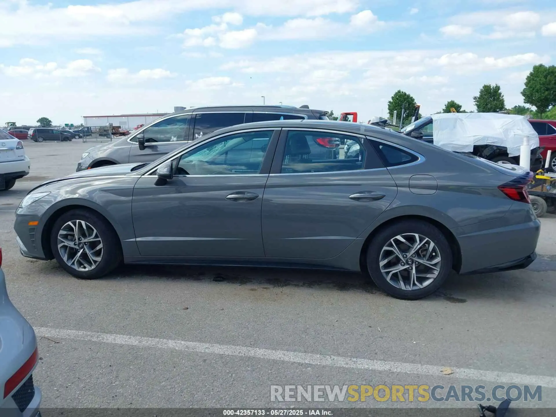 14 Photograph of a damaged car KMHL14JA9PA250605 HYUNDAI SONATA 2023