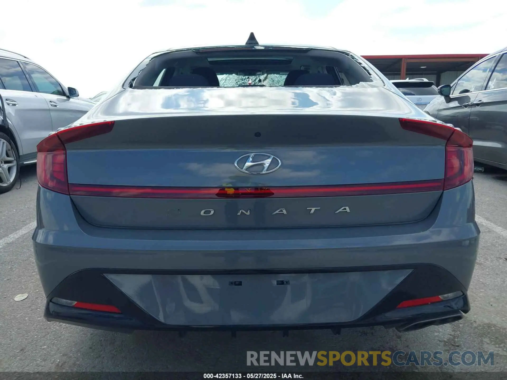 16 Photograph of a damaged car KMHL14JA9PA250605 HYUNDAI SONATA 2023
