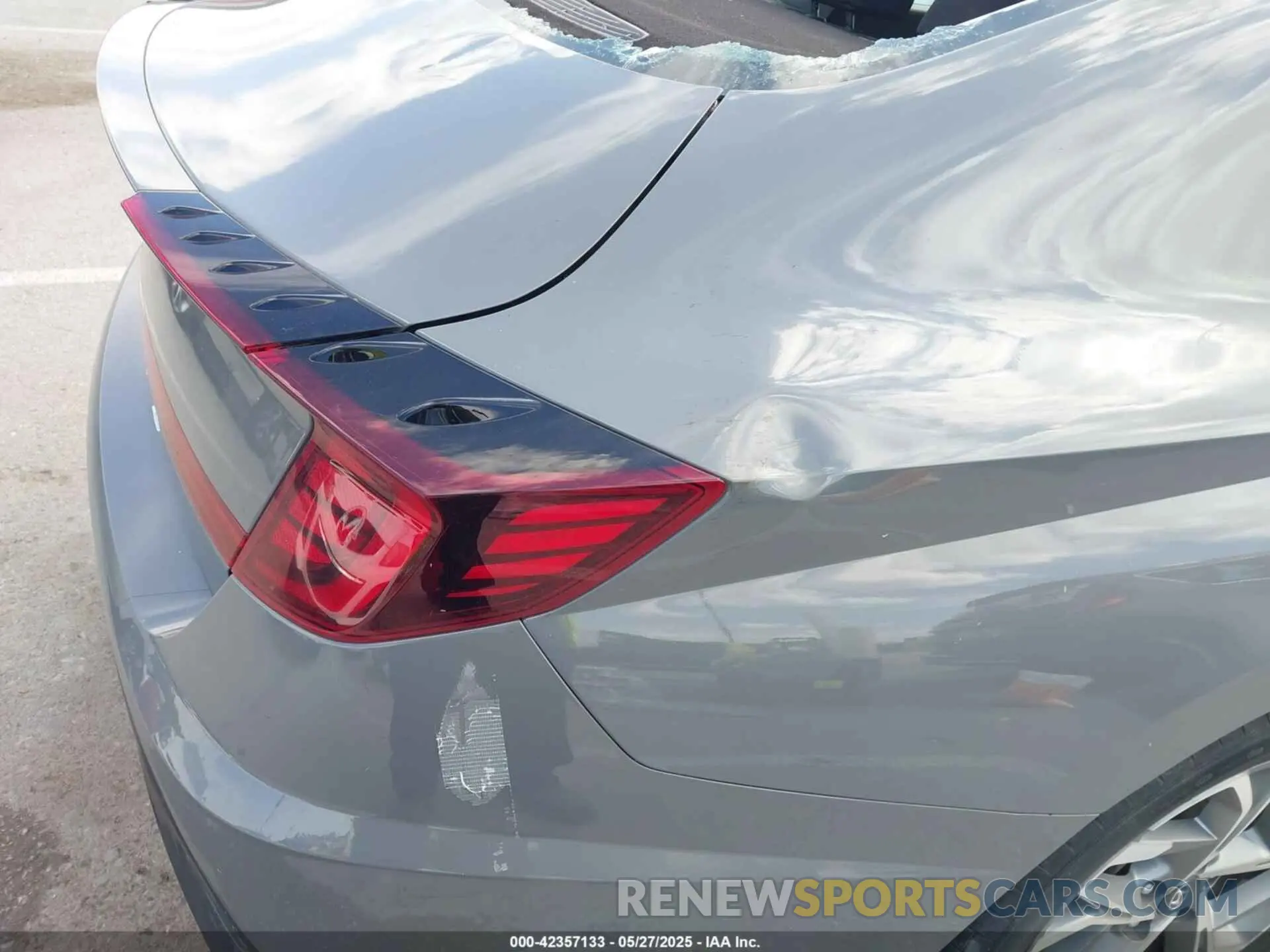 19 Photograph of a damaged car KMHL14JA9PA250605 HYUNDAI SONATA 2023