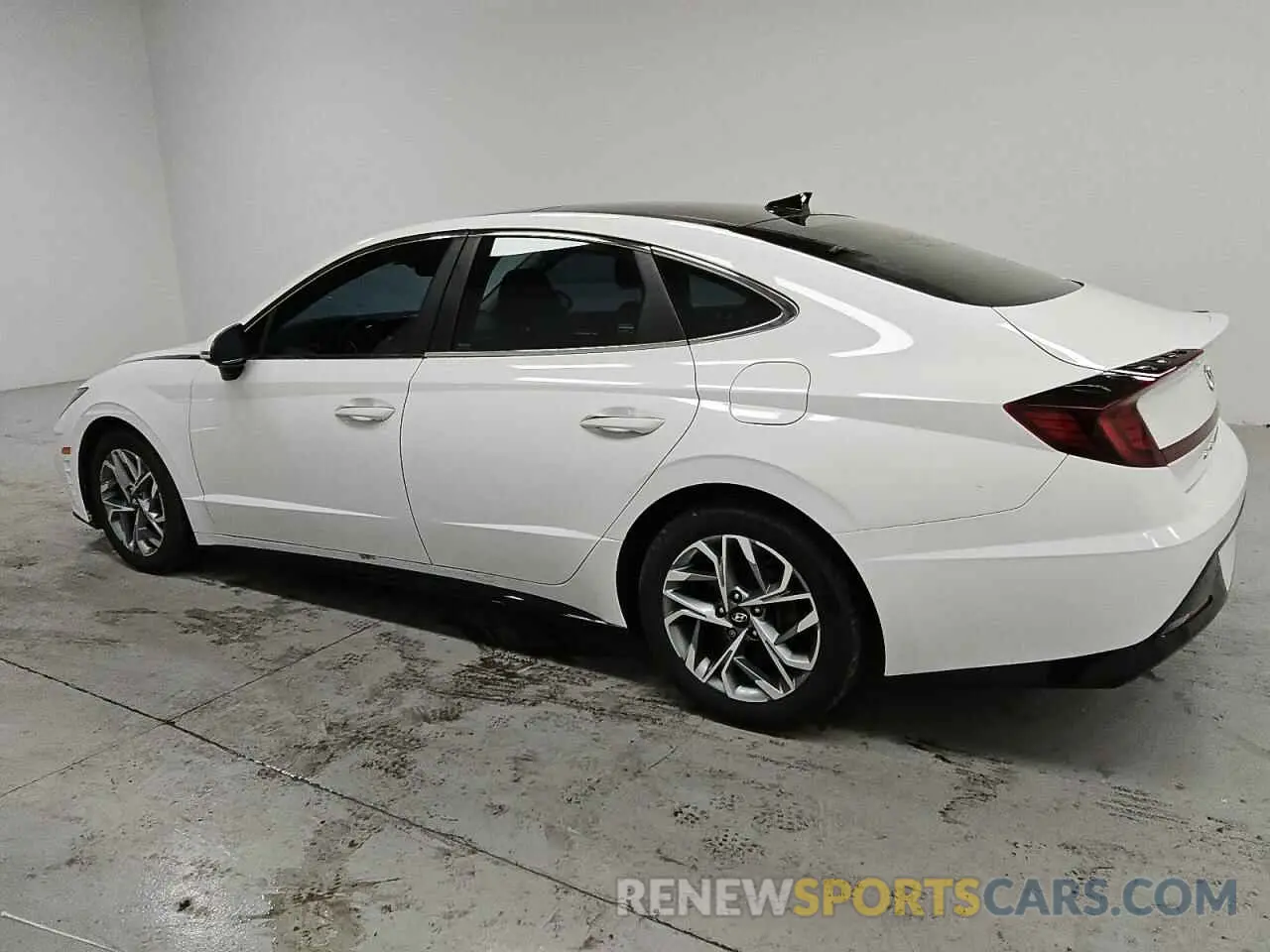 2 Photograph of a damaged car KMHL14JAXPA271706 HYUNDAI SONATA 2023