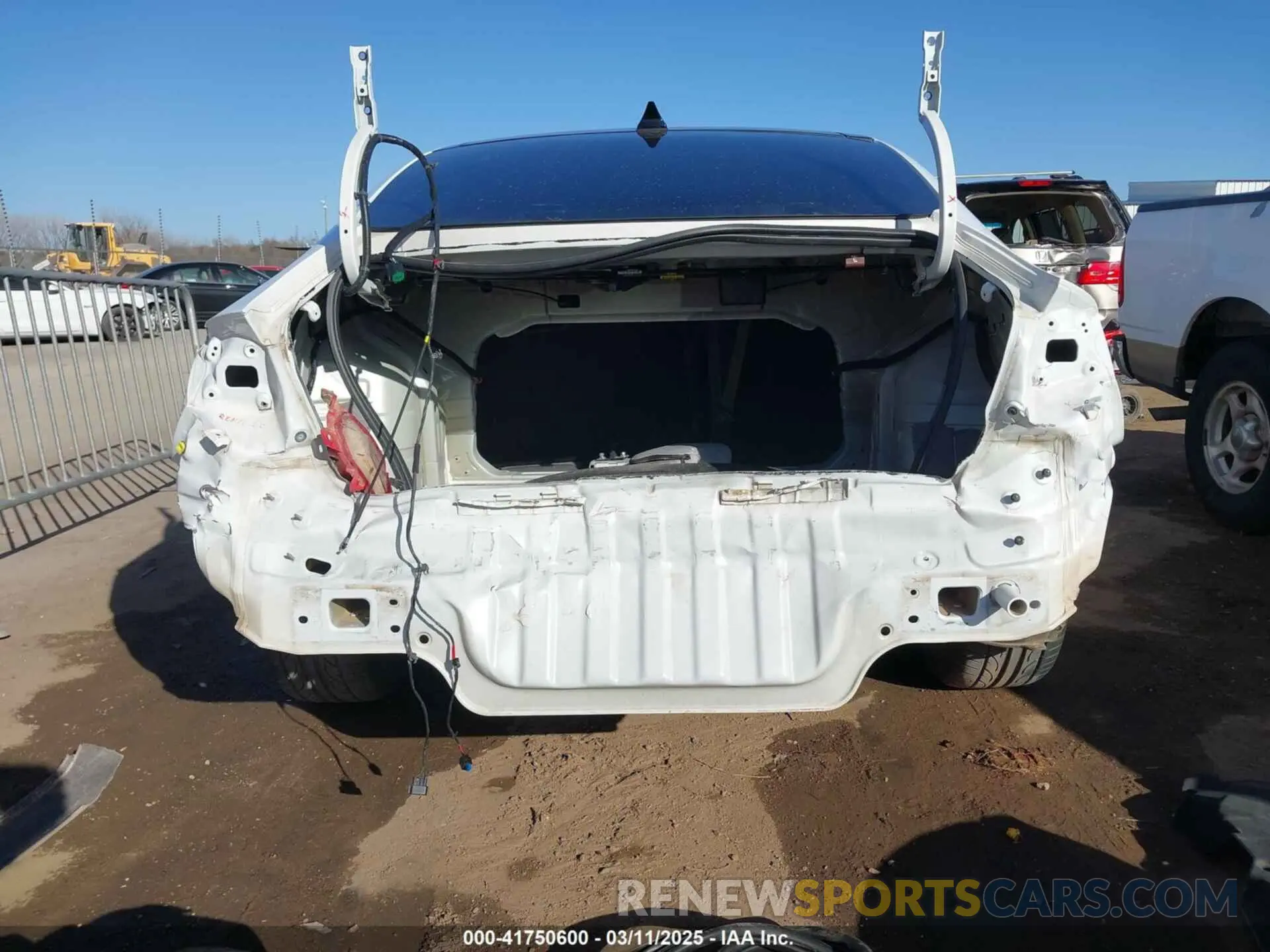 17 Photograph of a damaged car KMHL14JC1PA262698 HYUNDAI SONATA 2023