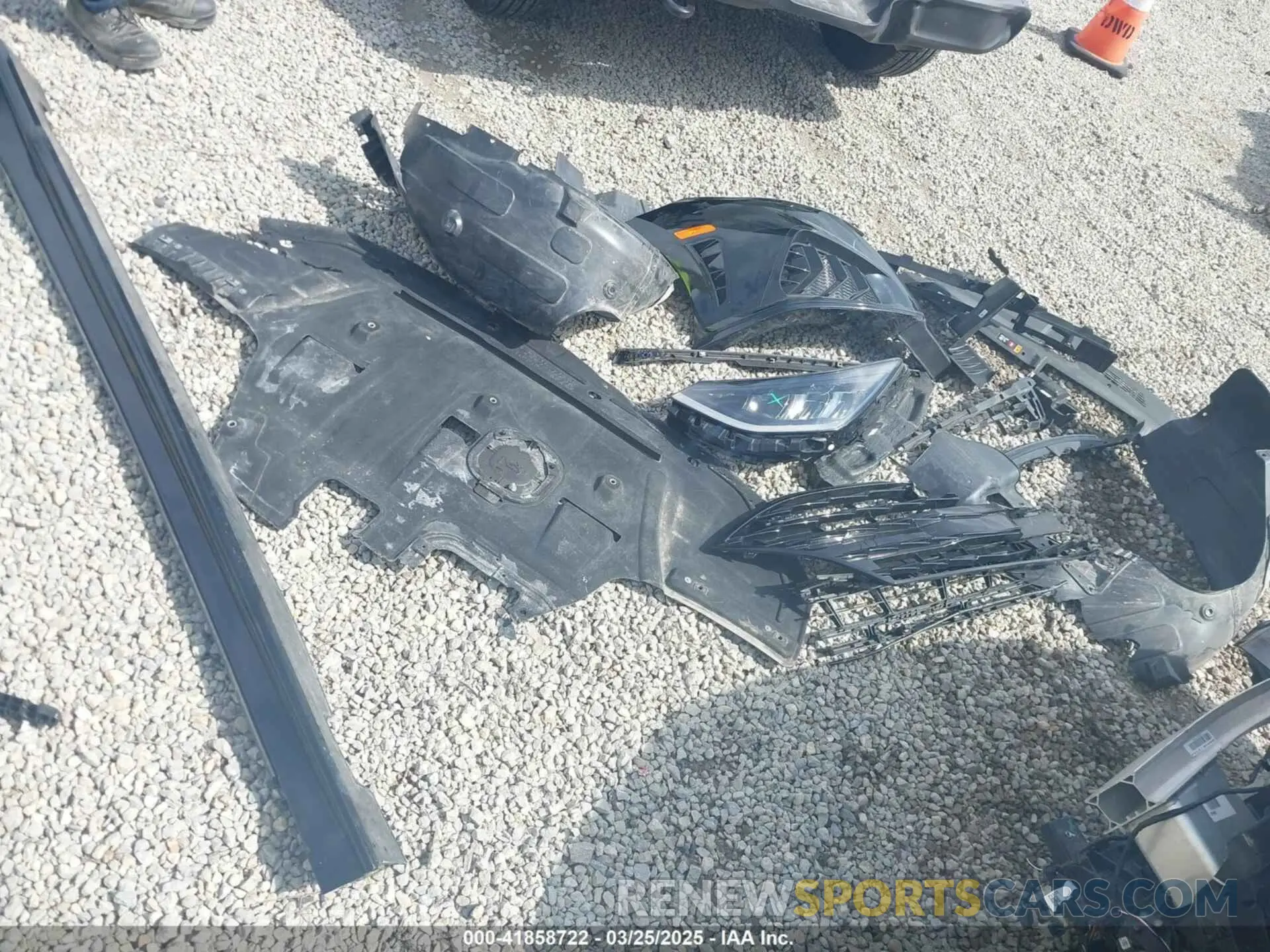 12 Photograph of a damaged car KMHL14JC4PA256815 HYUNDAI SONATA 2023