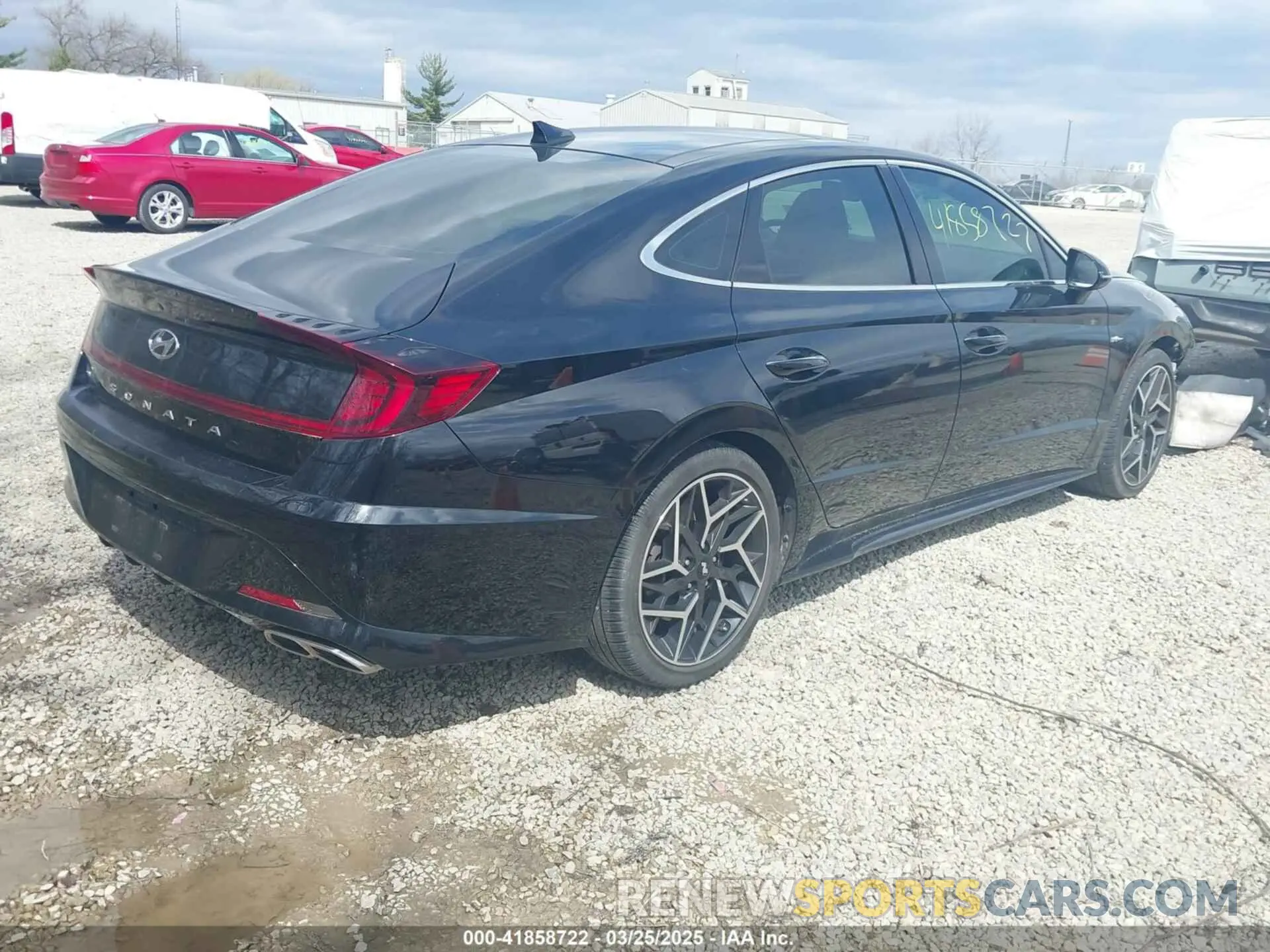 4 Photograph of a damaged car KMHL14JC4PA256815 HYUNDAI SONATA 2023