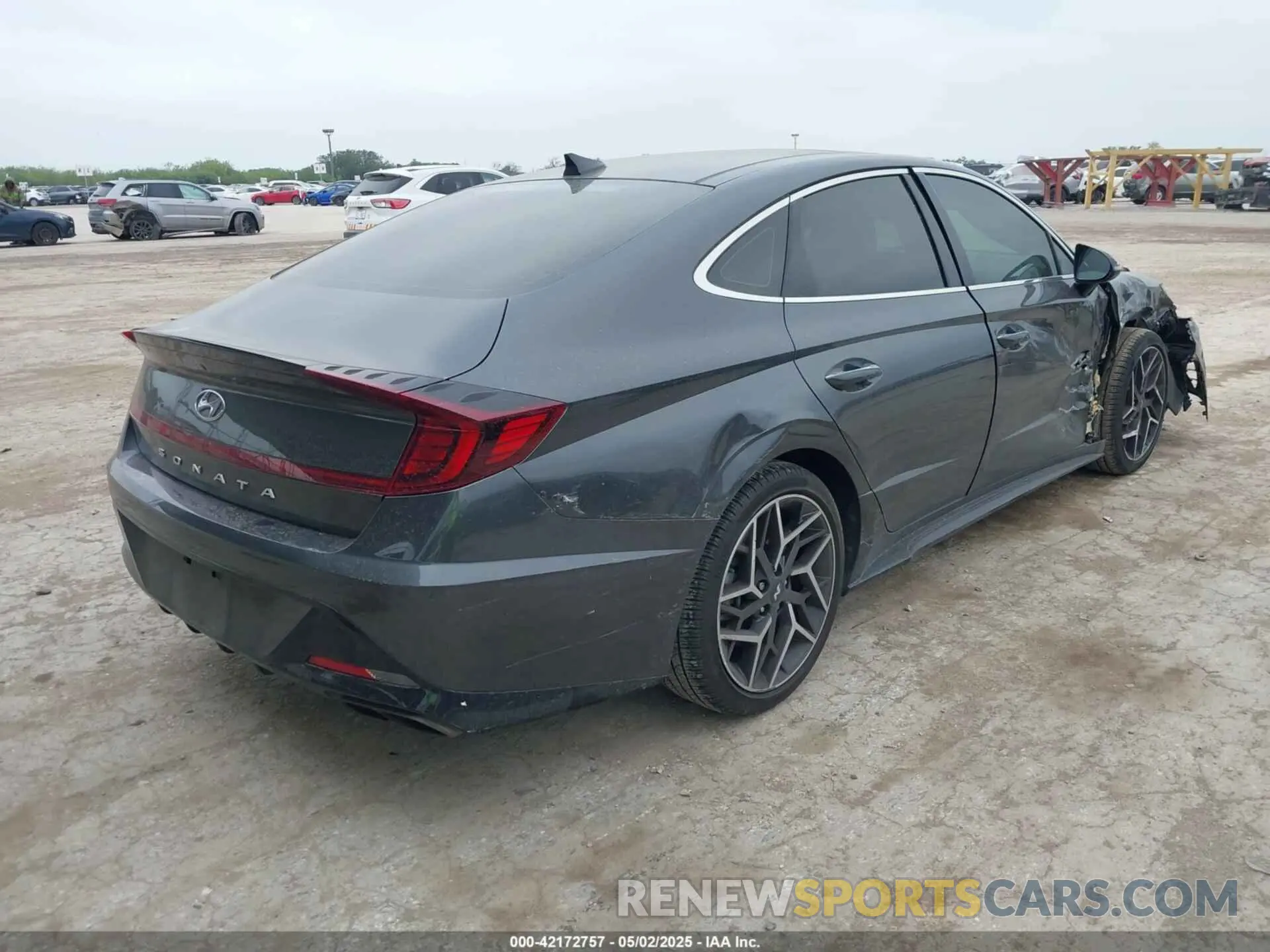 4 Photograph of a damaged car KMHL14JC4PA328113 HYUNDAI SONATA 2023