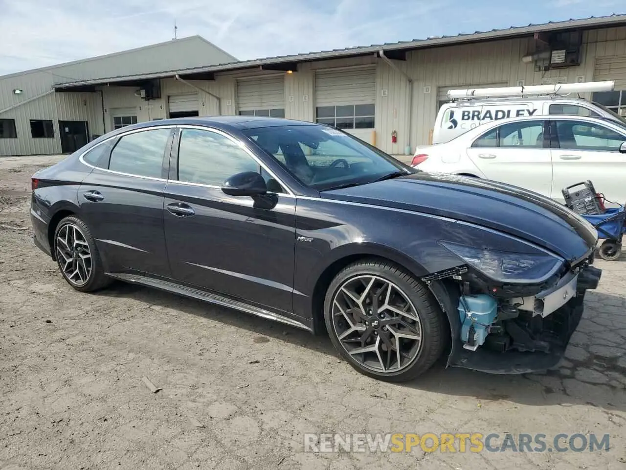 4 Photograph of a damaged car KMHL14JC9PA331556 HYUNDAI SONATA 2023