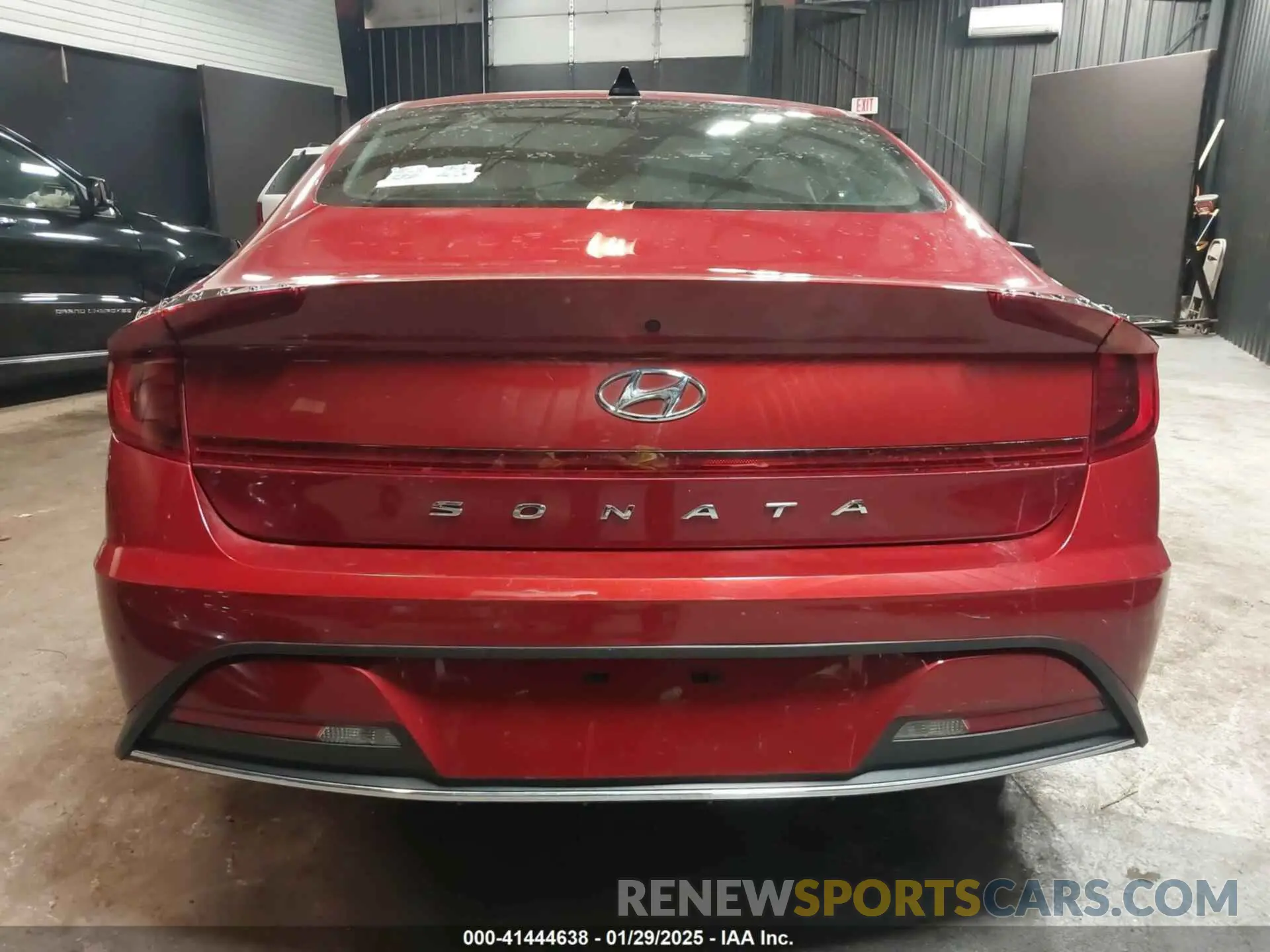 16 Photograph of a damaged car KMHL24JA1PA266259 HYUNDAI SONATA 2023
