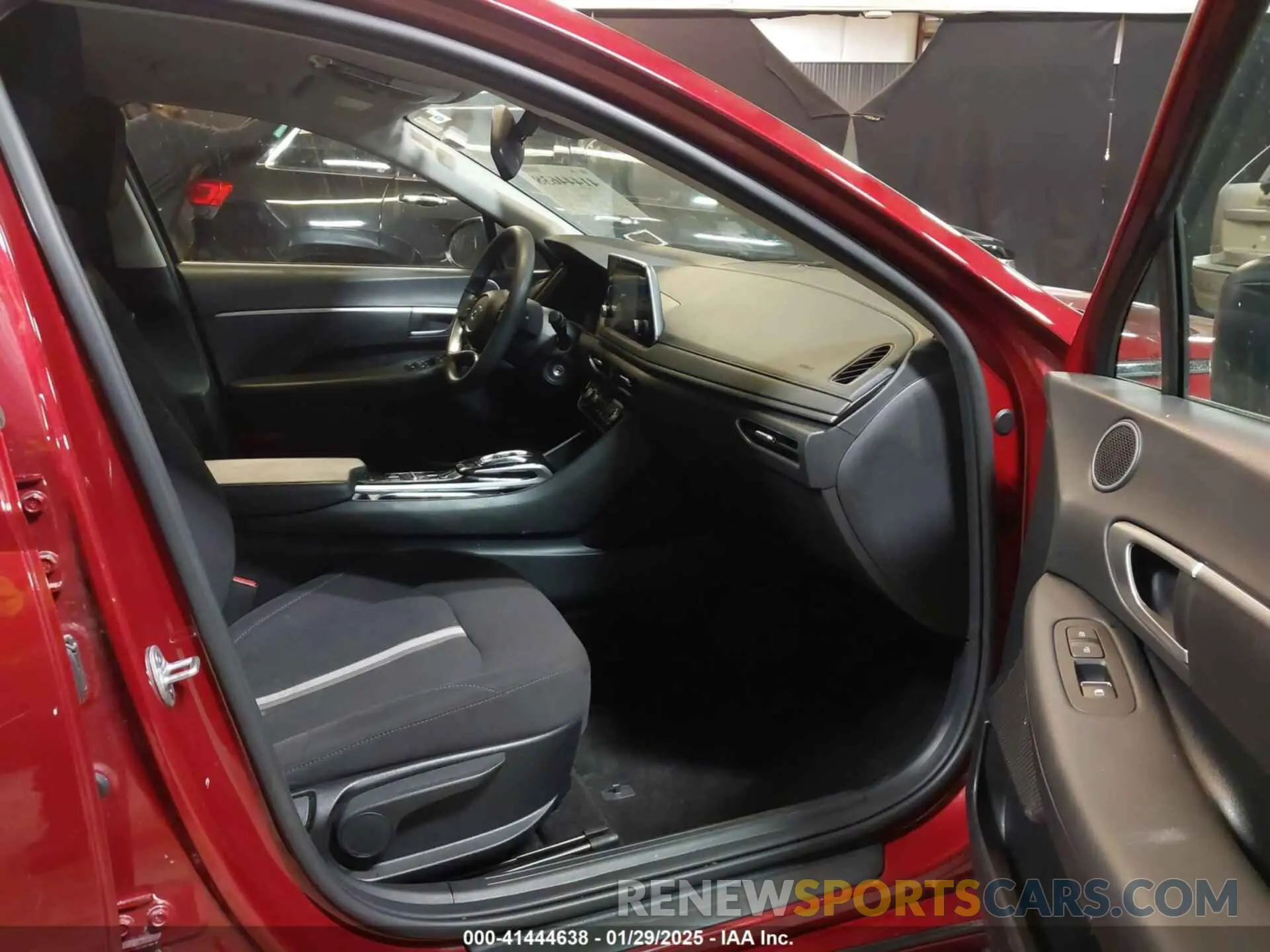5 Photograph of a damaged car KMHL24JA1PA266259 HYUNDAI SONATA 2023