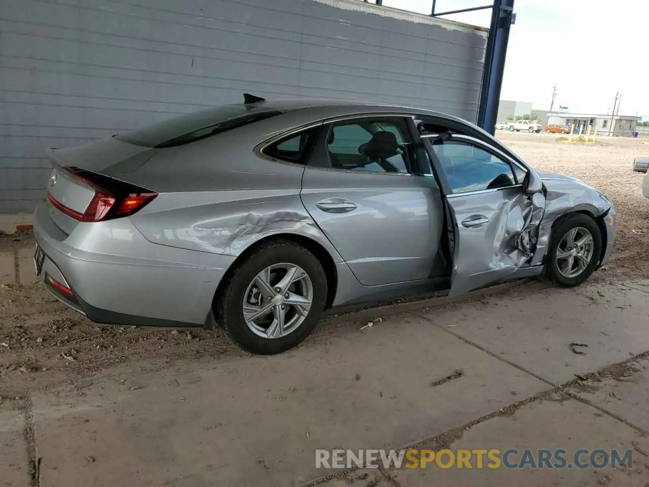 3 Photograph of a damaged car KMHL24JA2PA317879 HYUNDAI SONATA 2023