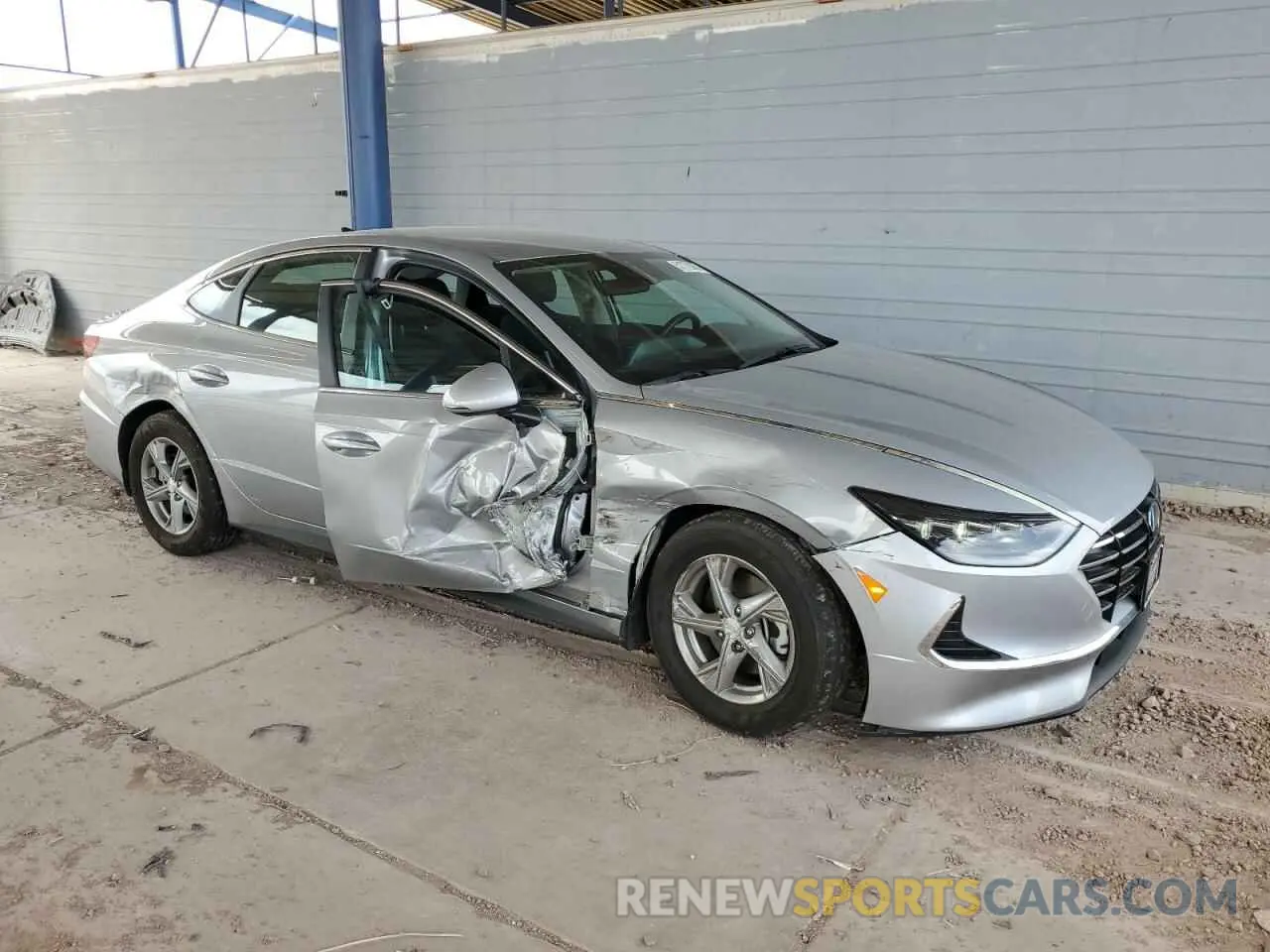 4 Photograph of a damaged car KMHL24JA2PA317879 HYUNDAI SONATA 2023