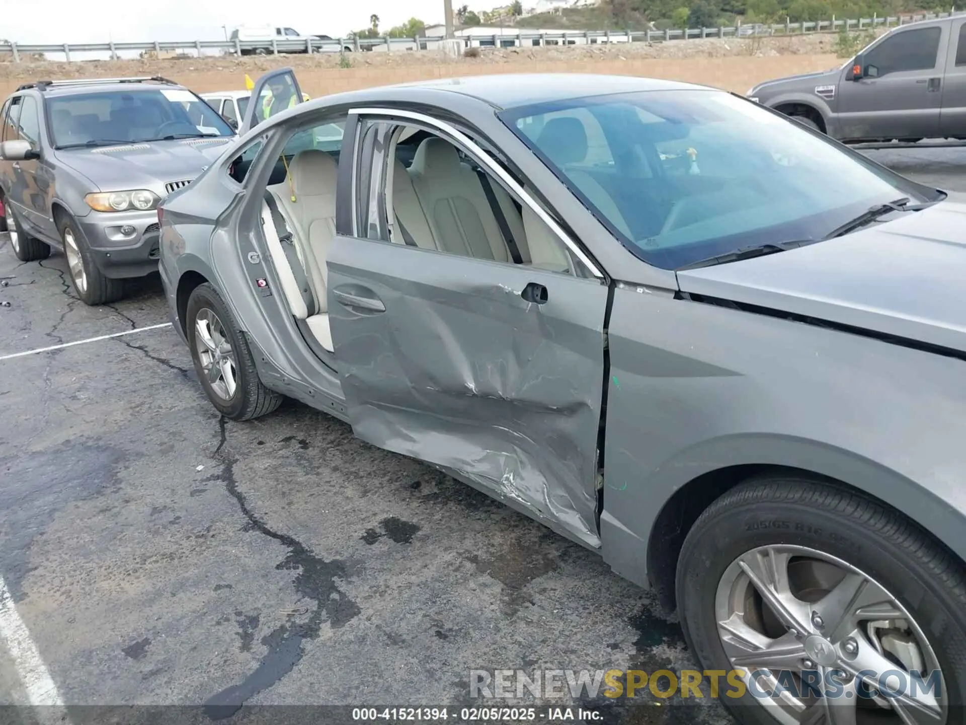 6 Photograph of a damaged car KMHL24JA3PA297044 HYUNDAI SONATA 2023