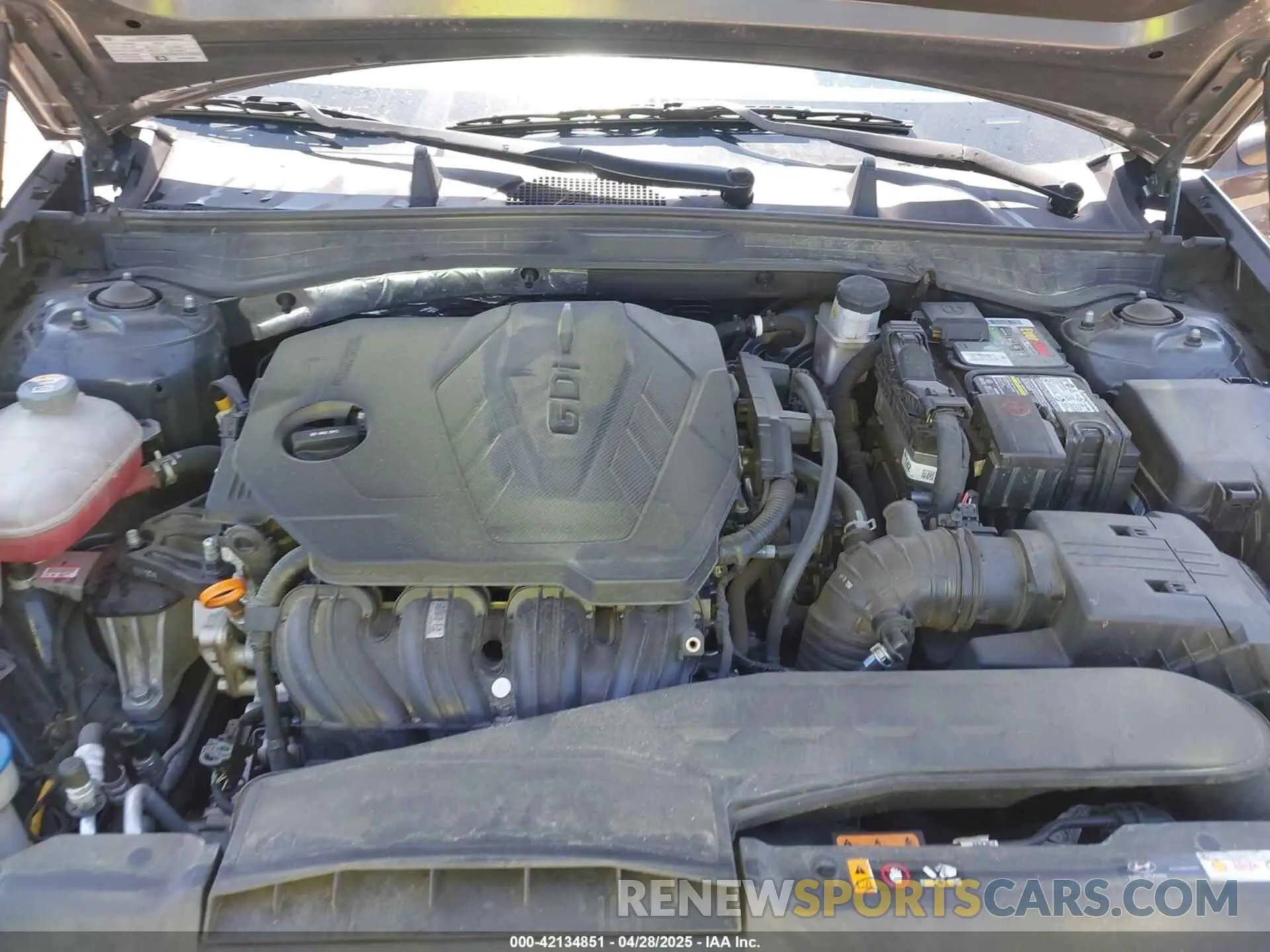 10 Photograph of a damaged car KMHL24JA3PA300248 HYUNDAI SONATA 2023
