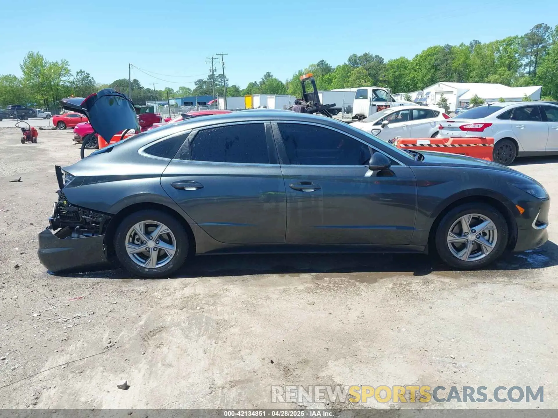 14 Photograph of a damaged car KMHL24JA3PA300248 HYUNDAI SONATA 2023
