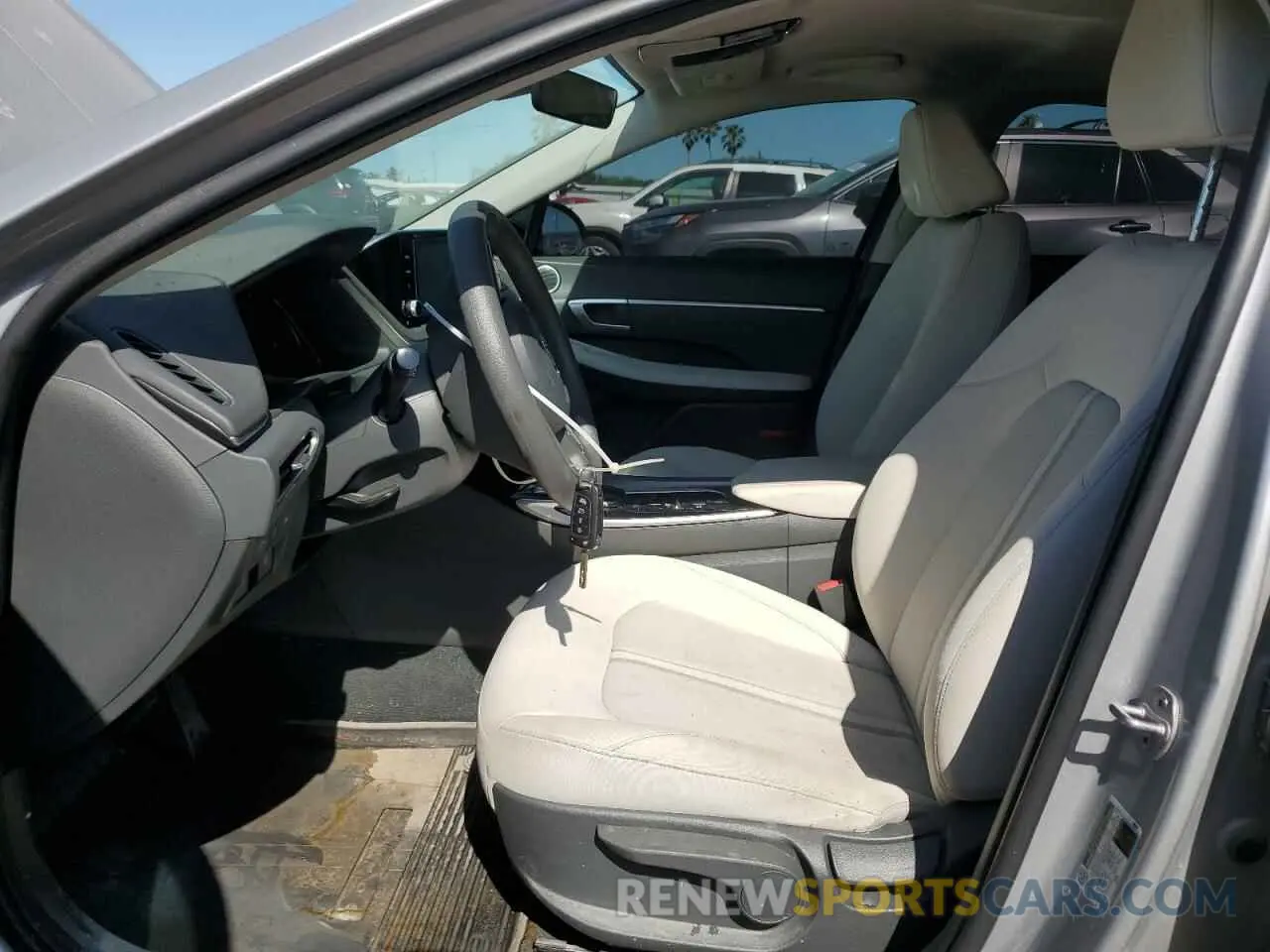 7 Photograph of a damaged car KMHL24JA3PA315039 HYUNDAI SONATA 2023