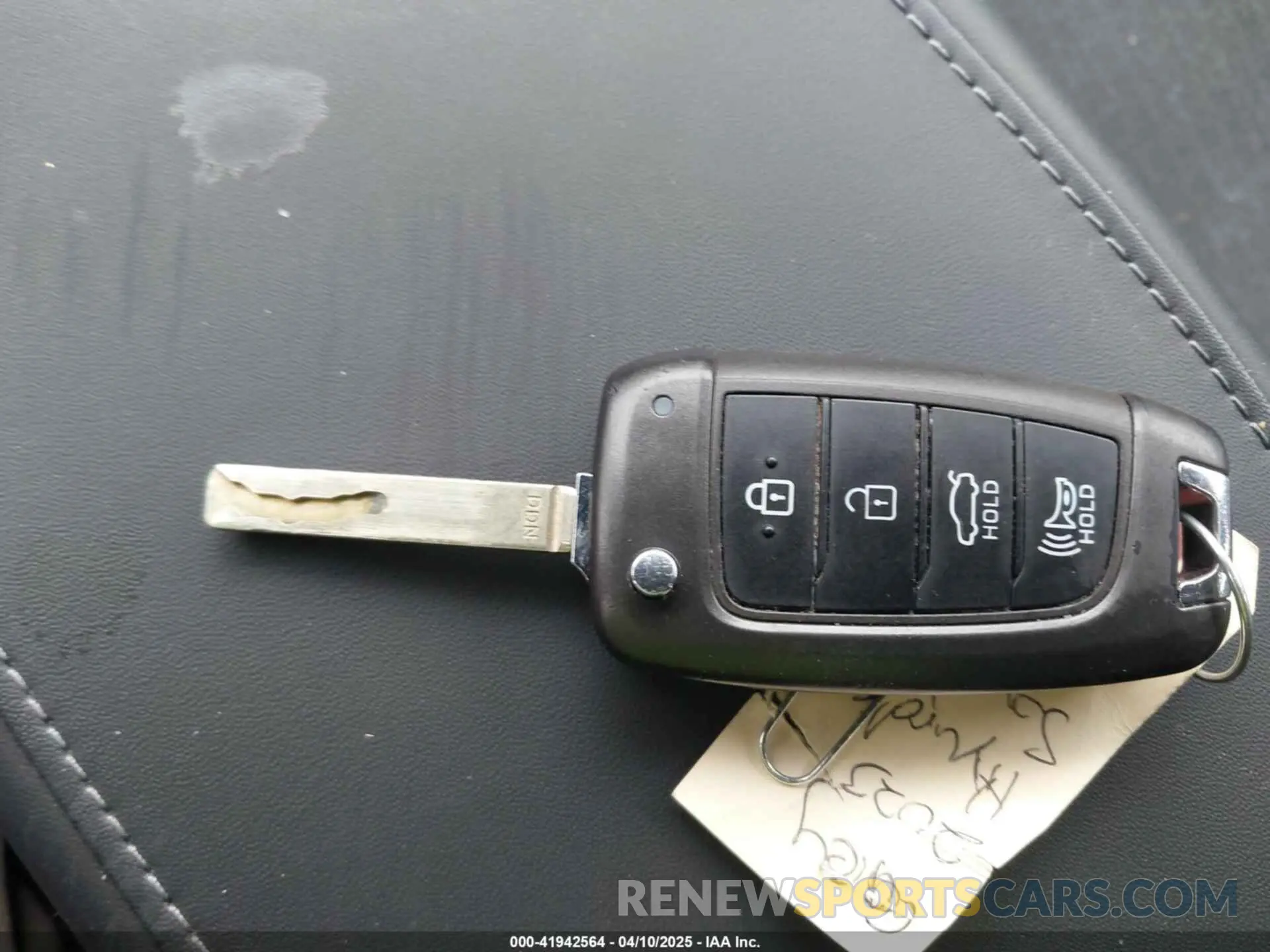 11 Photograph of a damaged car KMHL24JA5PA246905 HYUNDAI SONATA 2023