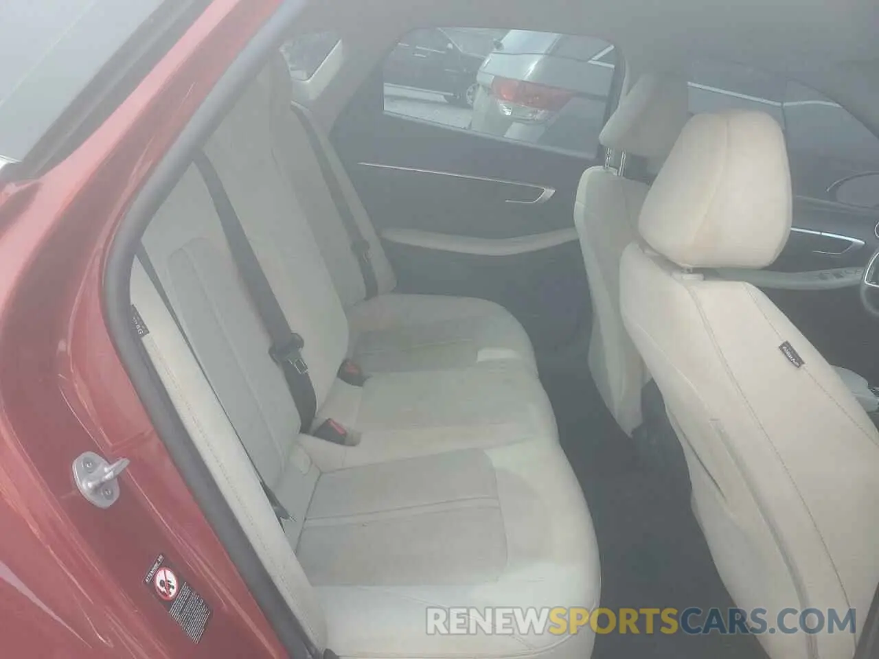 10 Photograph of a damaged car KMHL24JA5PA285817 HYUNDAI SONATA 2023
