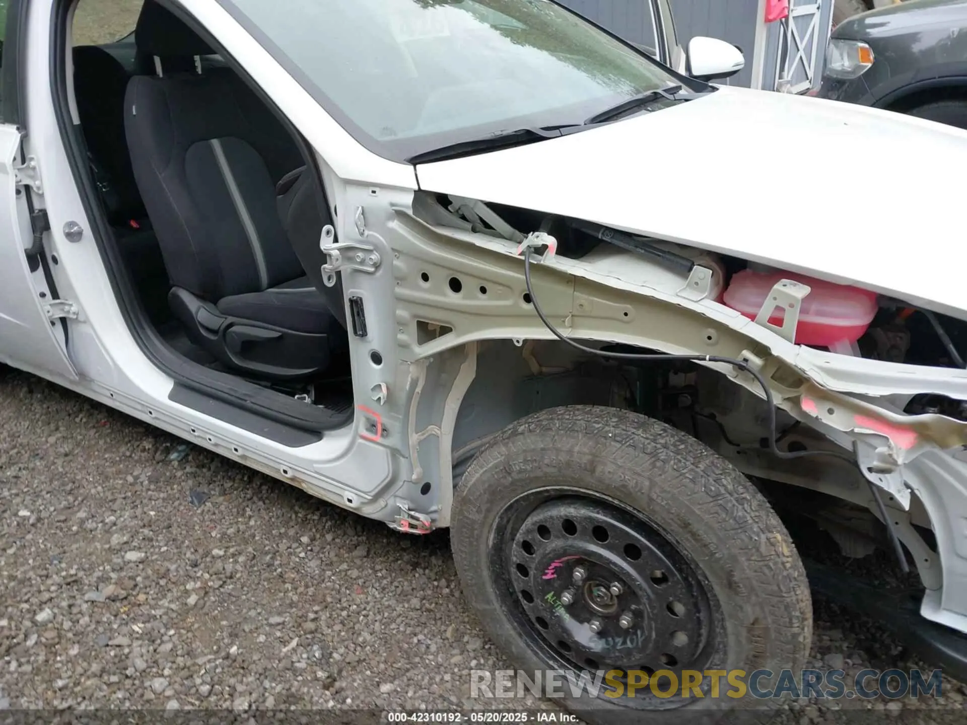 19 Photograph of a damaged car KMHL24JA5PA343473 HYUNDAI SONATA 2023