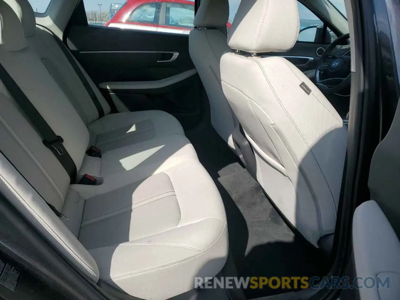 10 Photograph of a damaged car KMHL24JA8PA255582 HYUNDAI SONATA 2023
