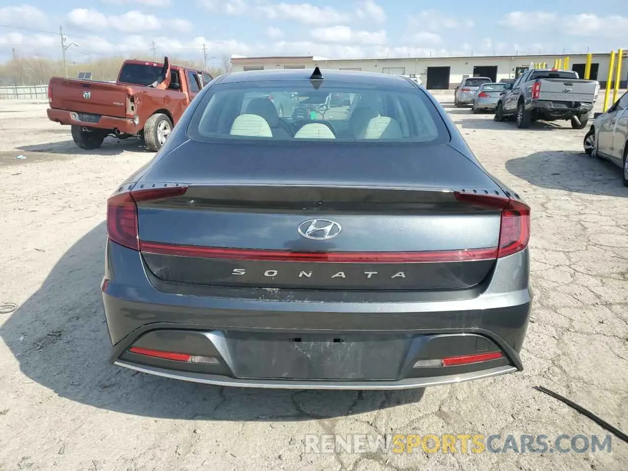 6 Photograph of a damaged car KMHL24JA8PA255582 HYUNDAI SONATA 2023