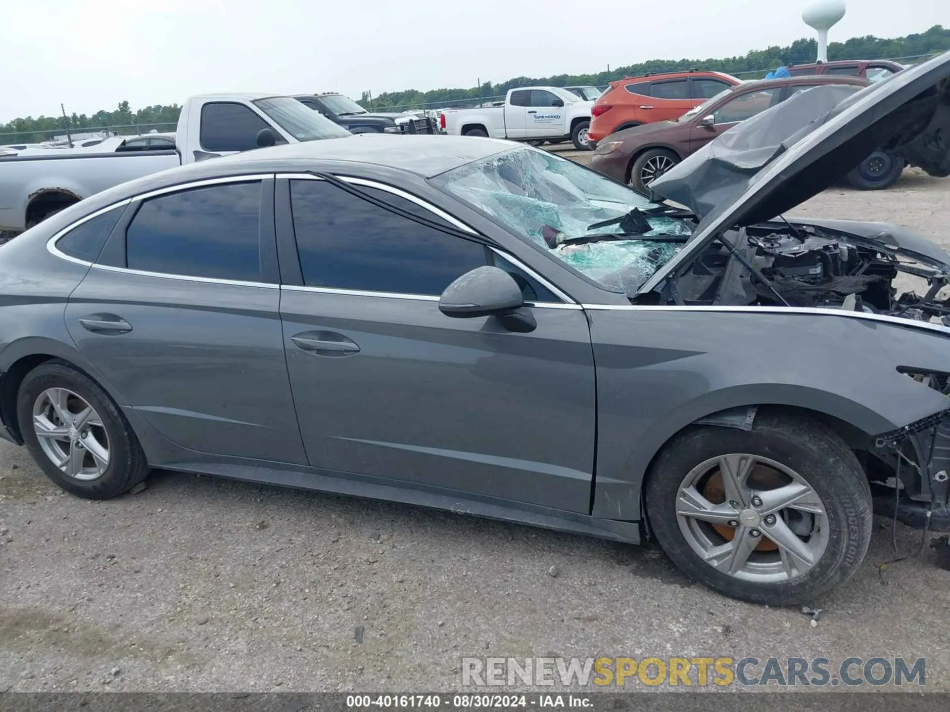 12 Photograph of a damaged car KMHL24JA8PA256067 HYUNDAI SONATA 2023