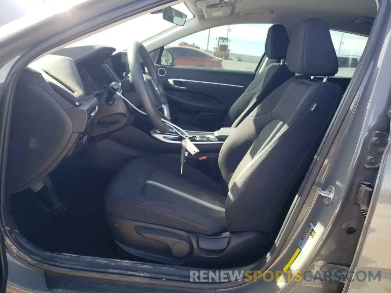 7 Photograph of a damaged car KMHL24JAXPA259973 HYUNDAI SONATA 2023