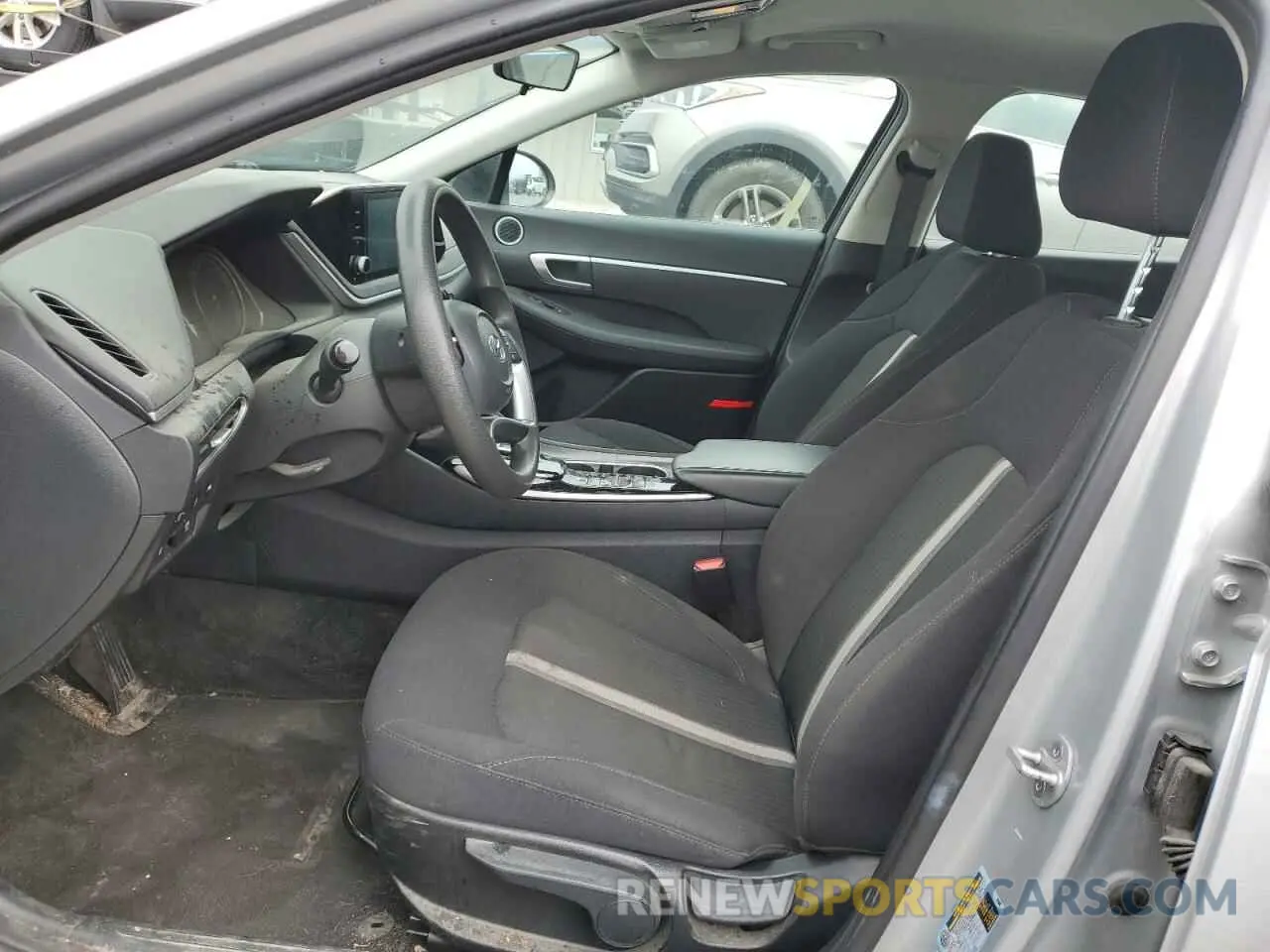7 Photograph of a damaged car KMHL24JAXPA300215 HYUNDAI SONATA 2023