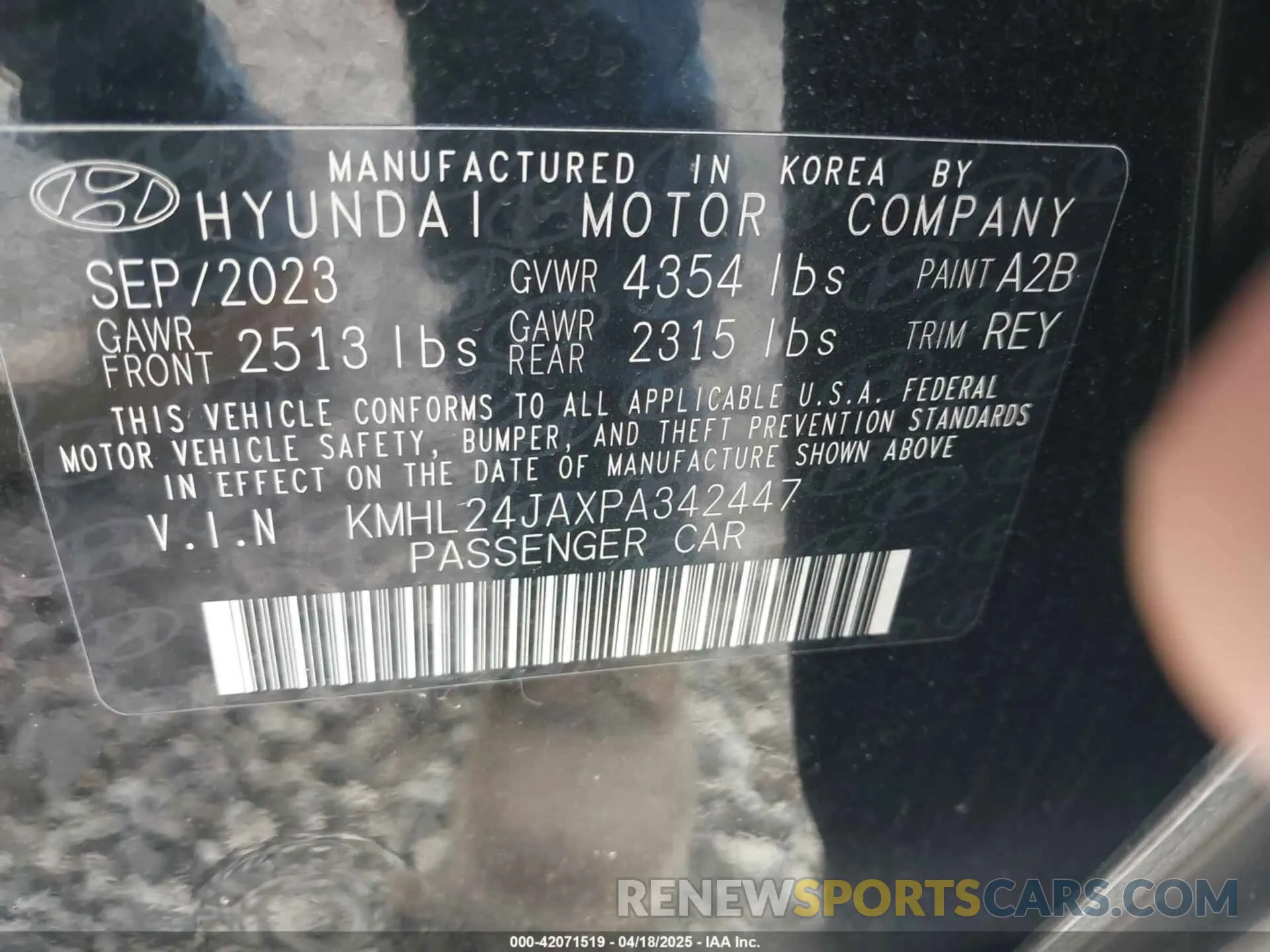 9 Photograph of a damaged car KMHL24JAXPA342447 HYUNDAI SONATA 2023