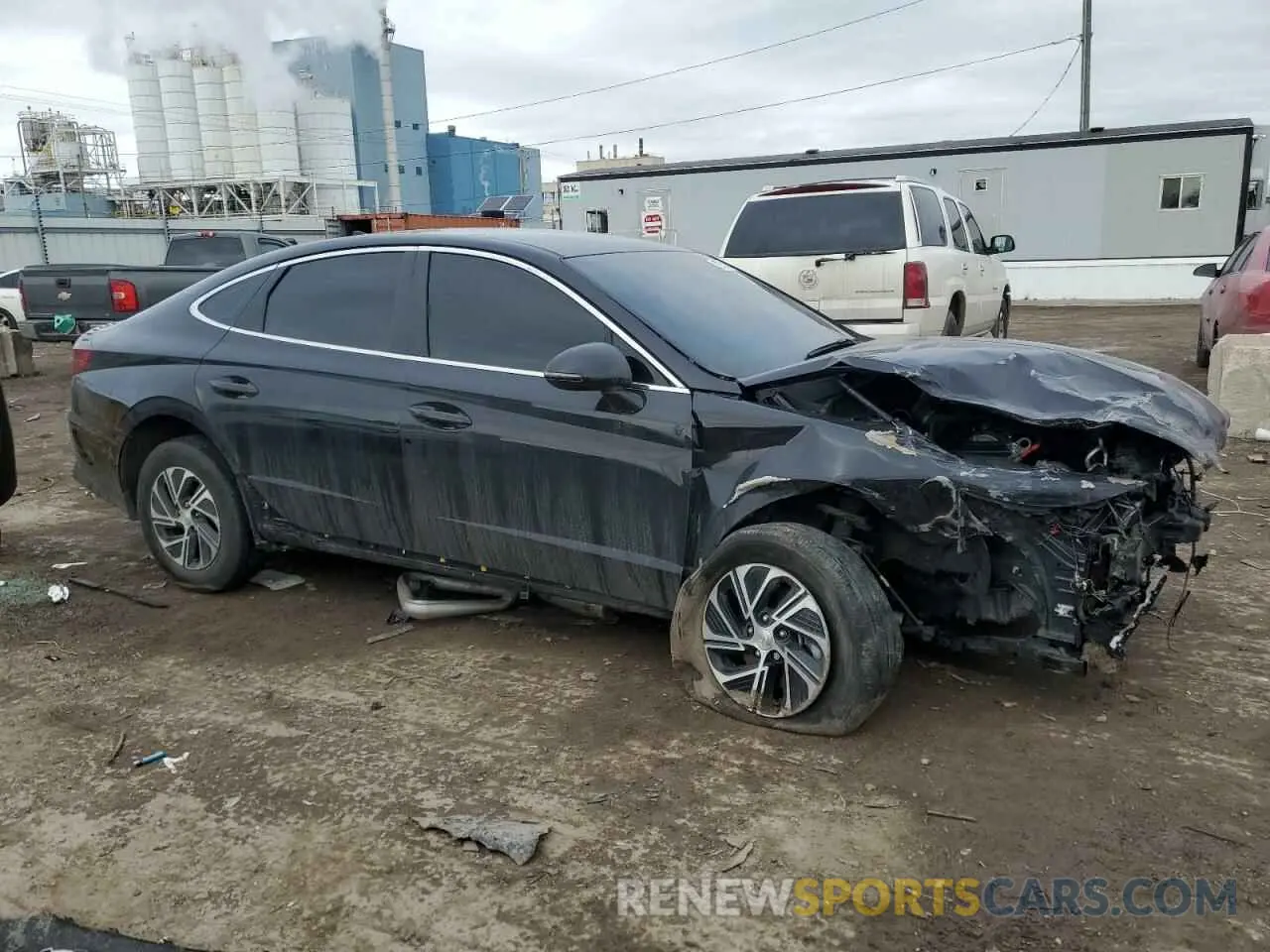 4 Photograph of a damaged car KMHL24JJ7PA078488 HYUNDAI SONATA 2023