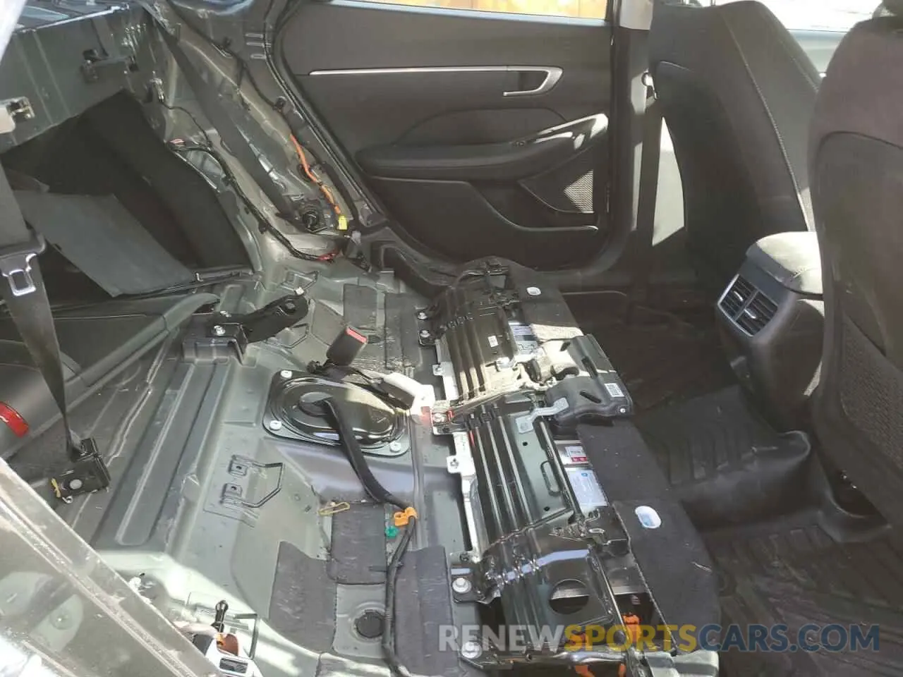 10 Photograph of a damaged car KMHL24JJXPA071812 HYUNDAI SONATA 2023