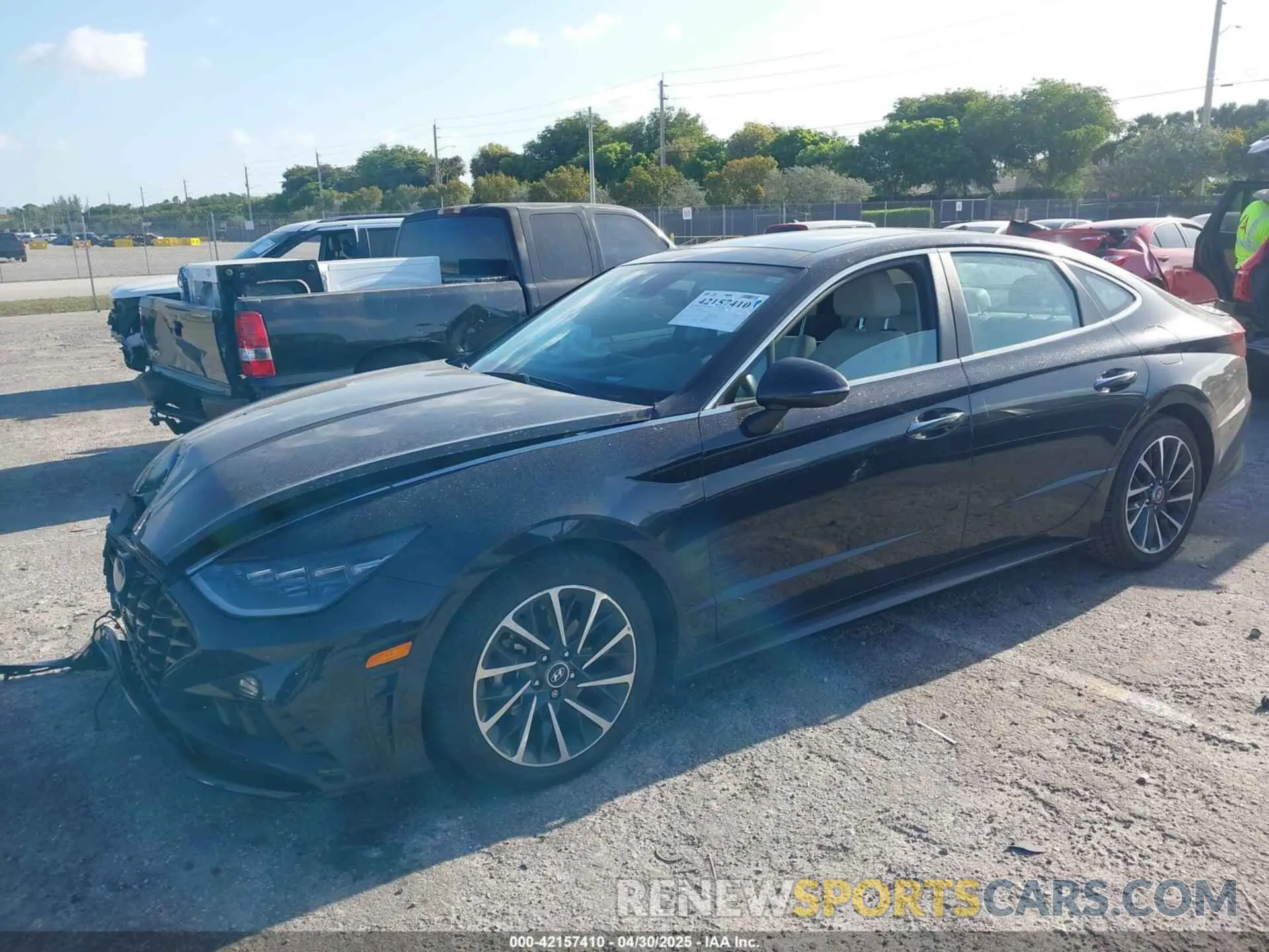 2 Photograph of a damaged car KMHL34J21PA285092 HYUNDAI SONATA 2023