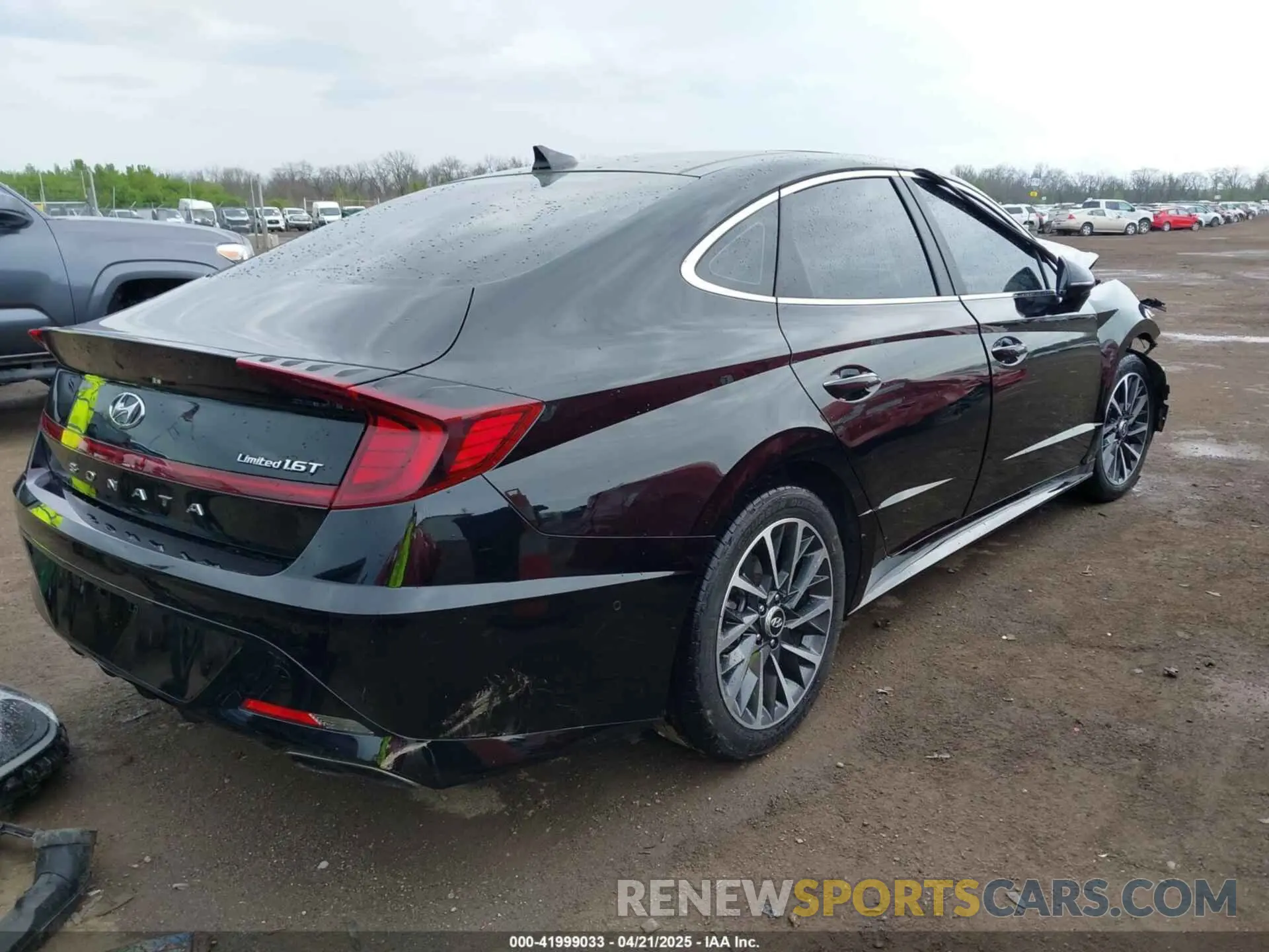 4 Photograph of a damaged car KMHL34J22PA273971 HYUNDAI SONATA 2023