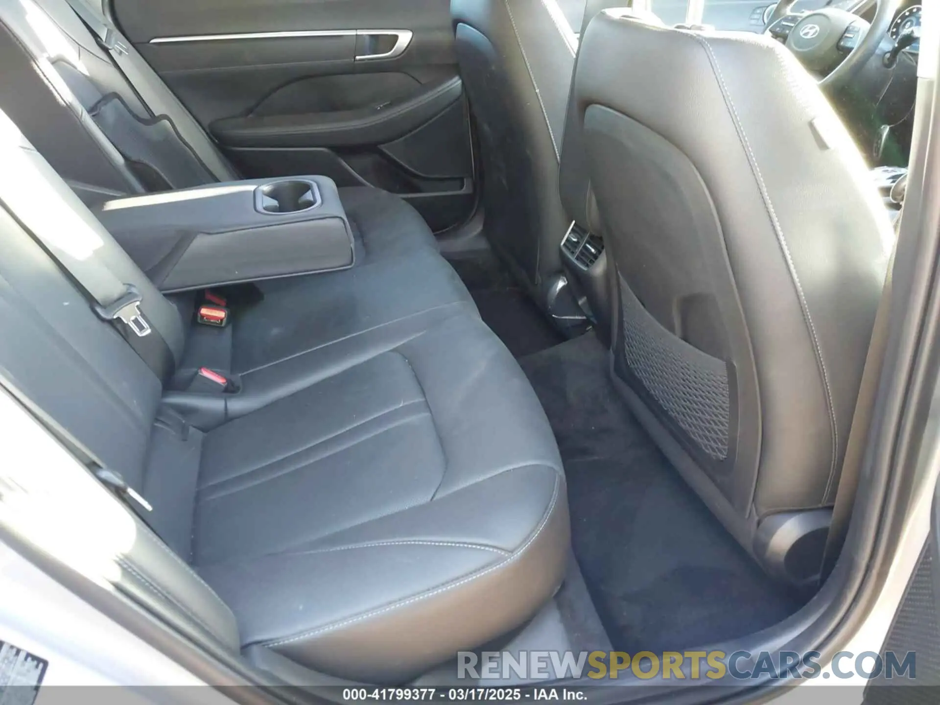 8 Photograph of a damaged car KMHL34J22PA337684 HYUNDAI SONATA 2023